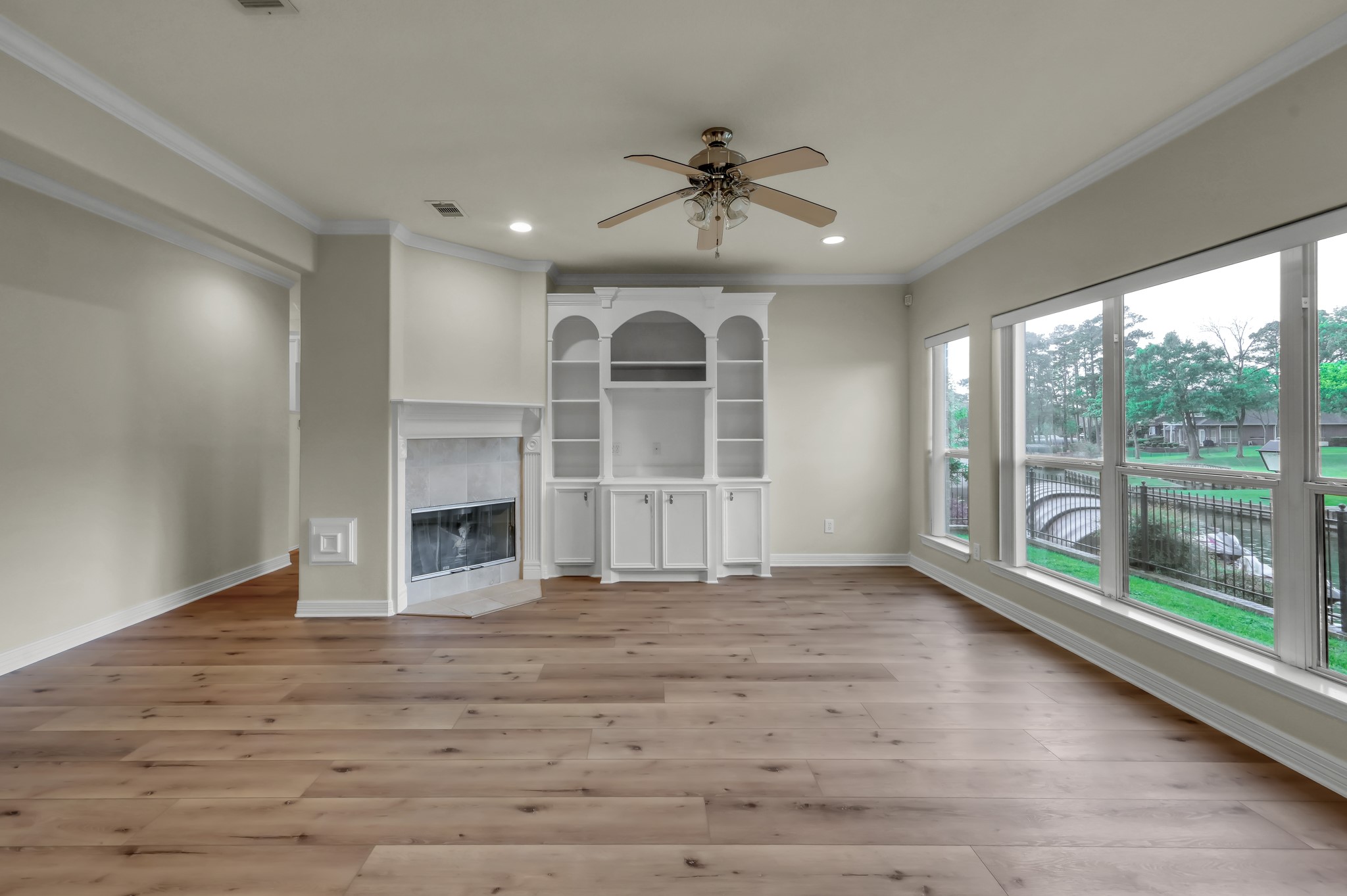 6075 Longmire Trail Property Photo 8