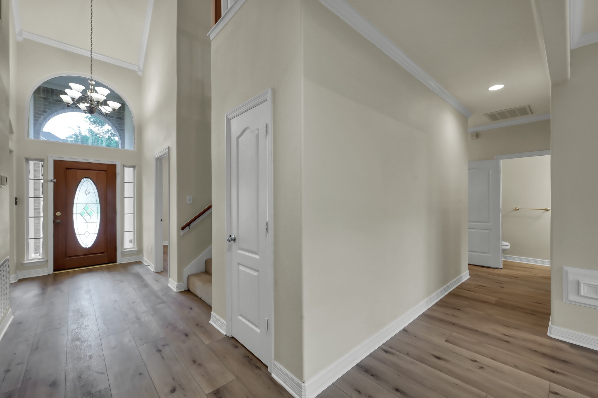 6075 Longmire Trail Property Photo 11