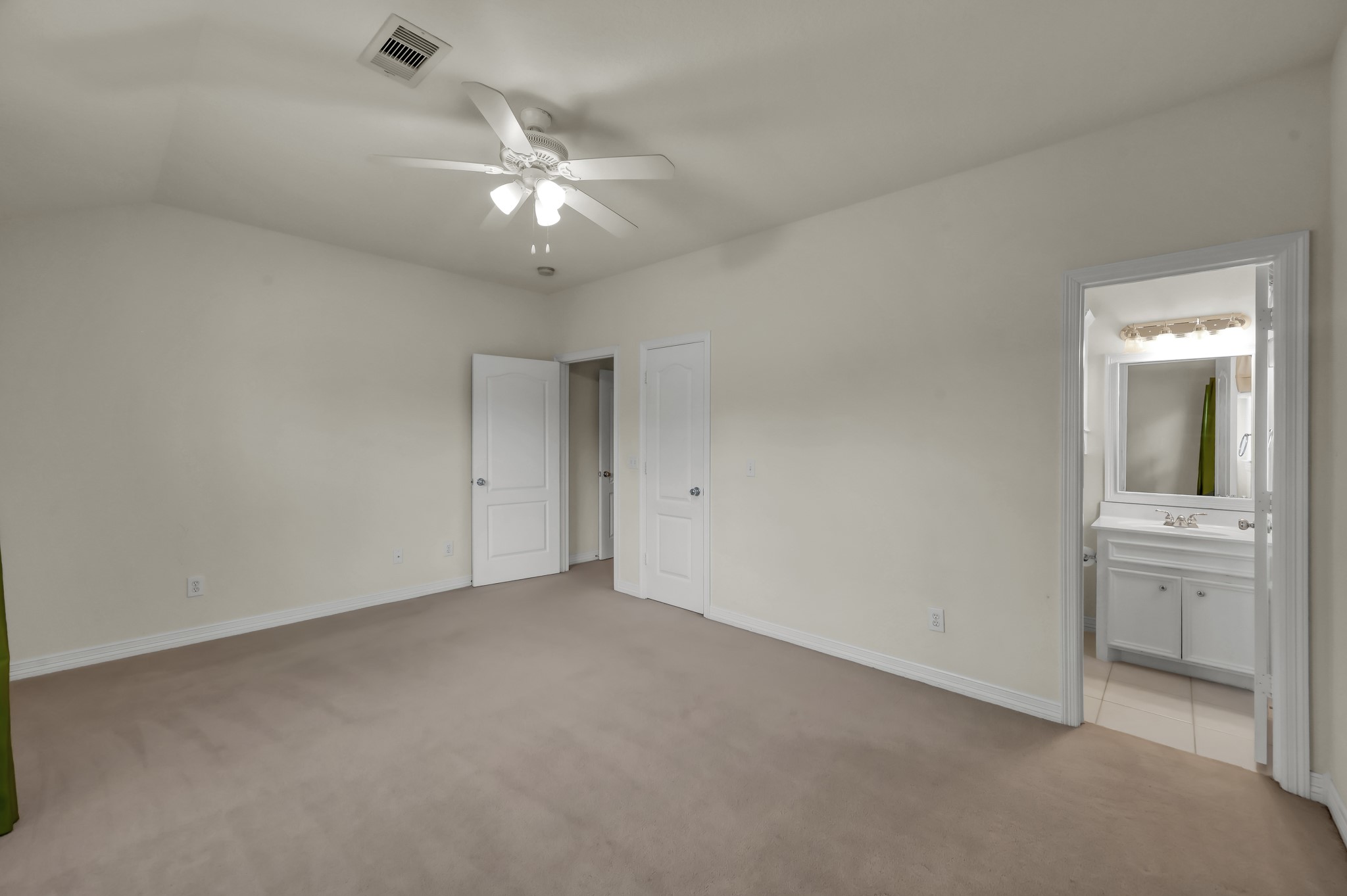 6075 Longmire Trail Property Photo 23