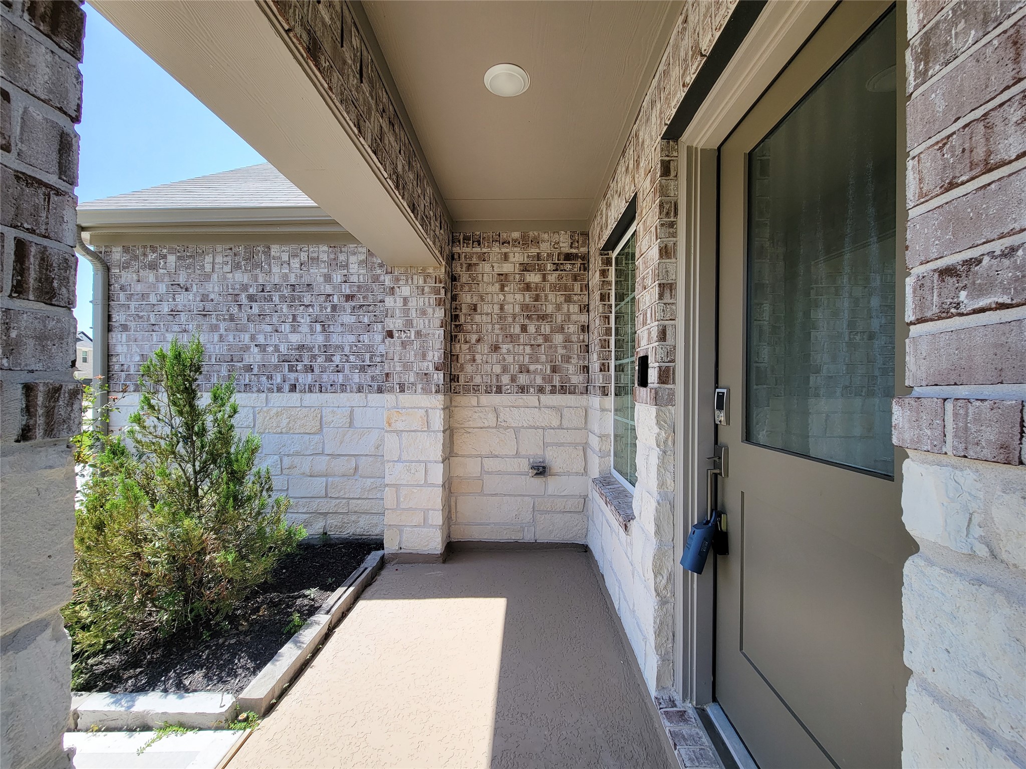 1706 Serenity Moon Drive Property Photo 5