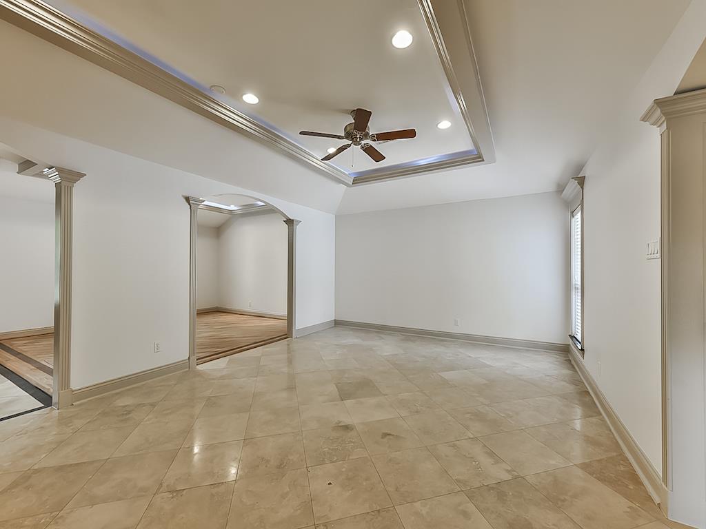 5238 Ariel Street Property Photo 8