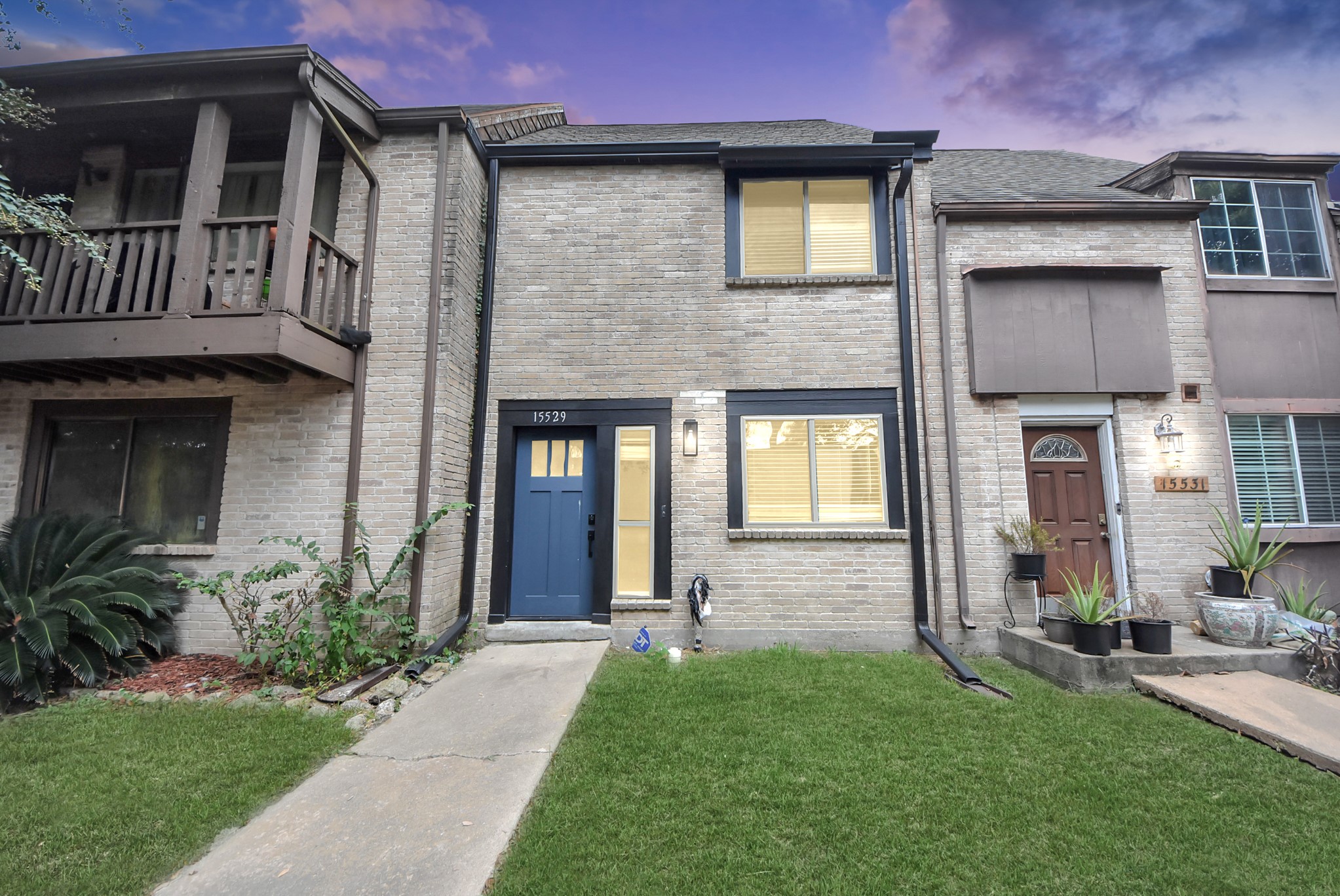 15529 Weldon Drive Property Photo 1
