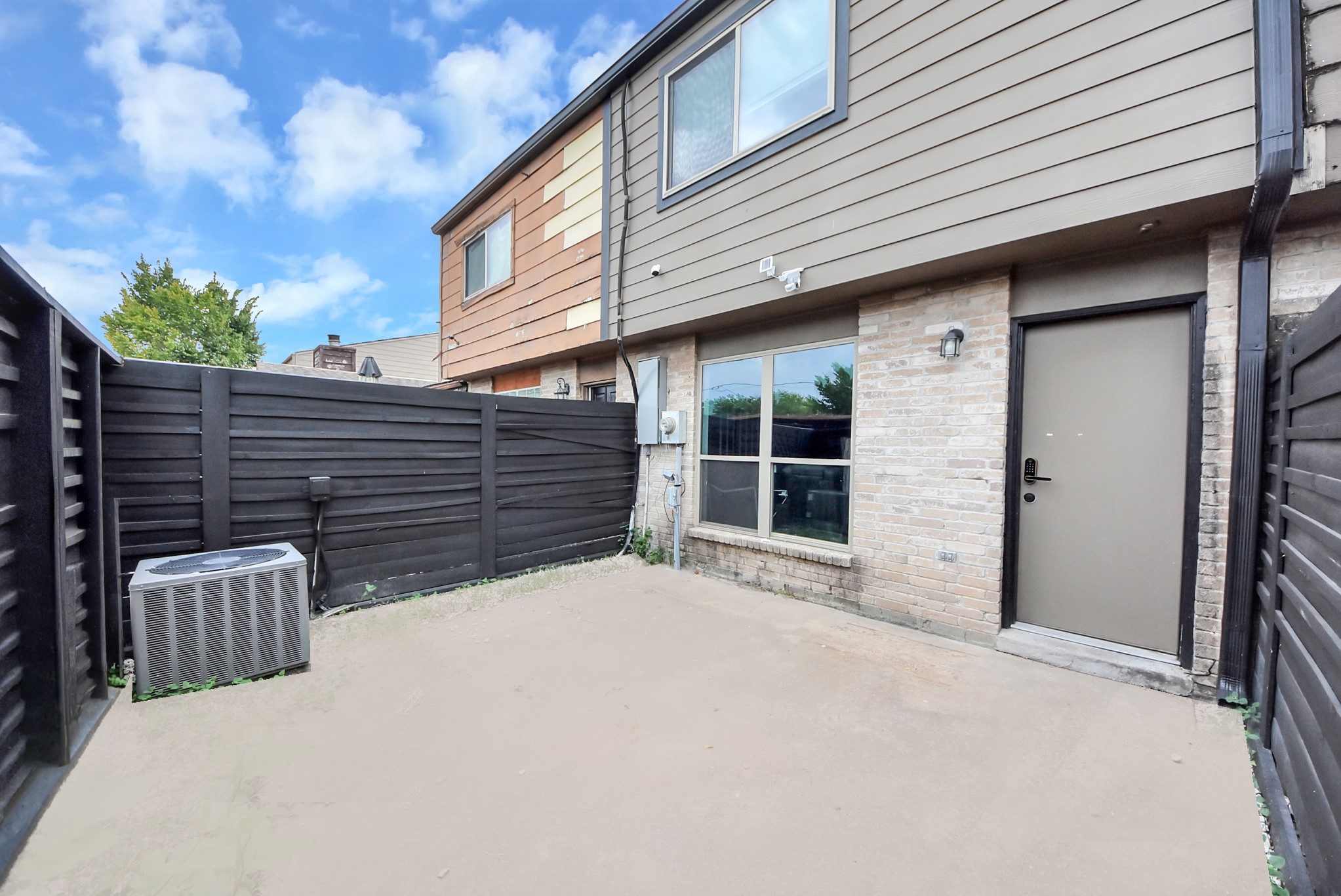15529 Weldon Drive Property Photo 21