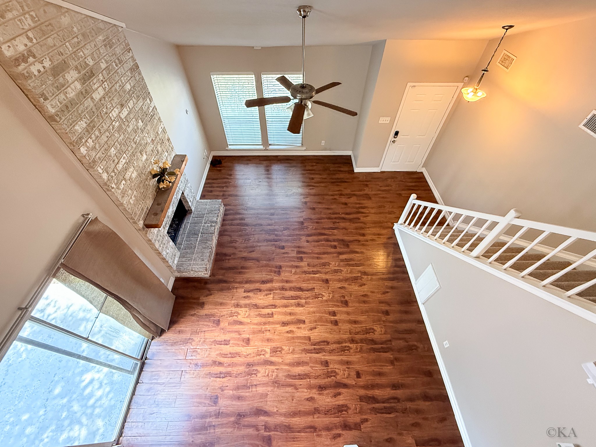 3543 Duncaster Drive Property Photo 4