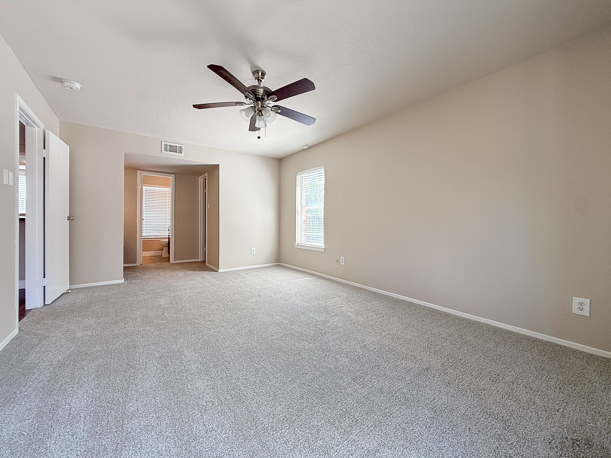 3543 Duncaster Drive Property Photo 25