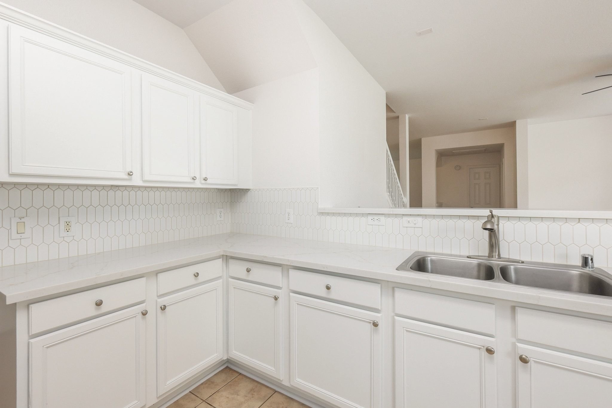 2814 Crestbrook Bend Lane Property Photo 11