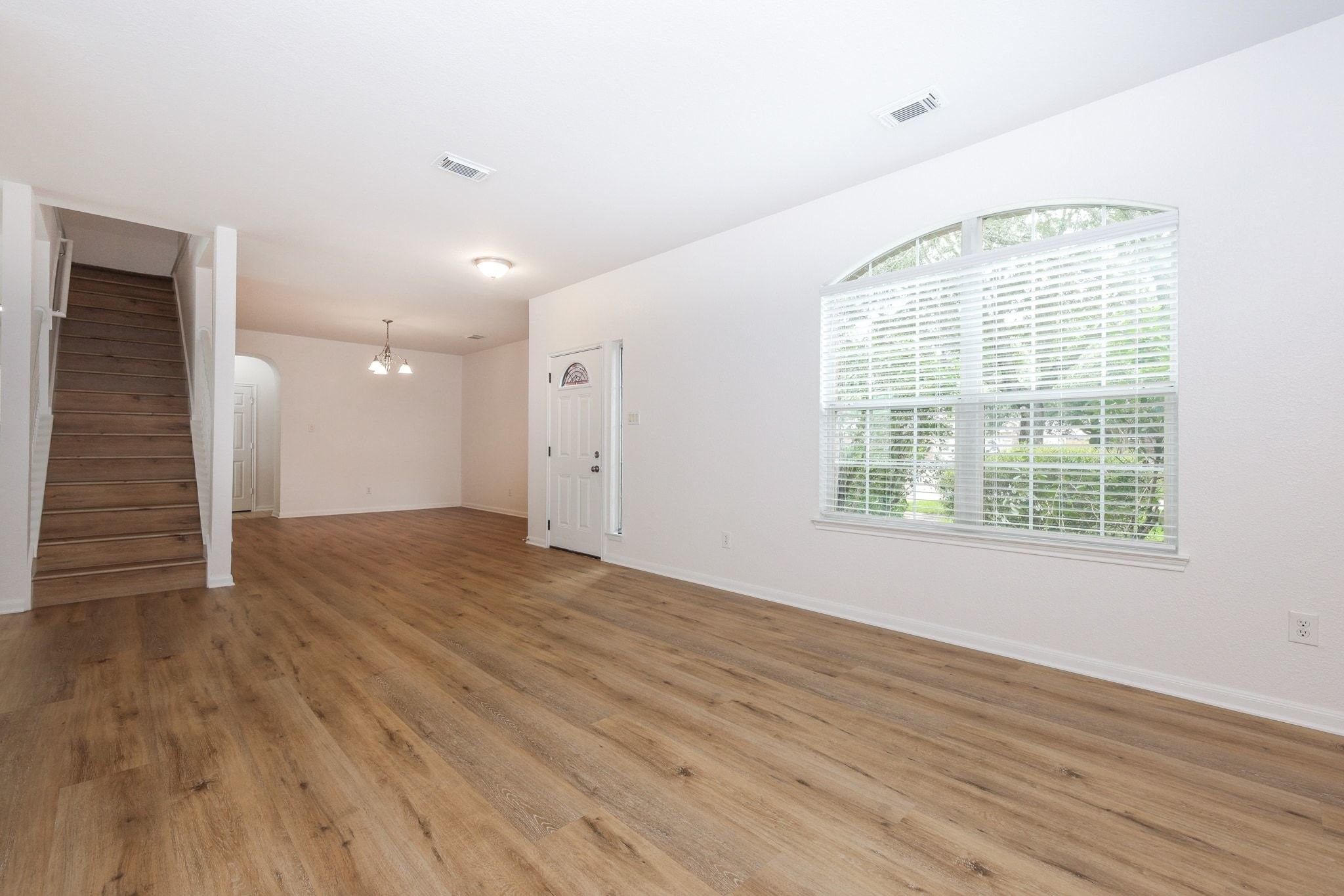 2814 Crestbrook Bend Lane Property Photo 20