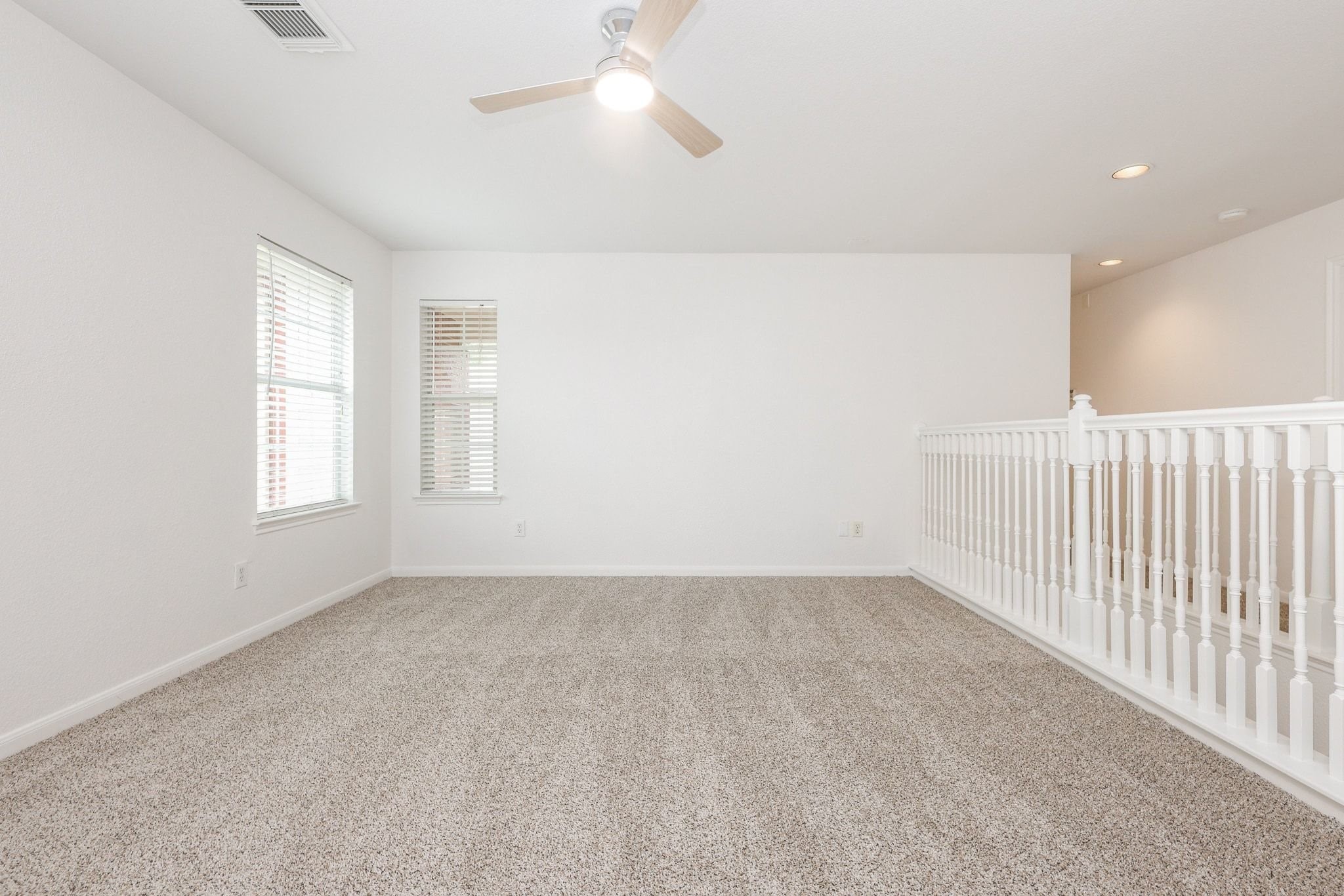 2814 Crestbrook Bend Lane Property Photo 23
