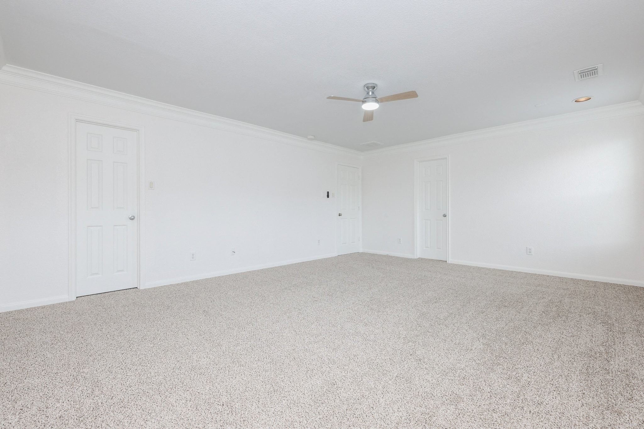 2814 Crestbrook Bend Lane Property Photo 25