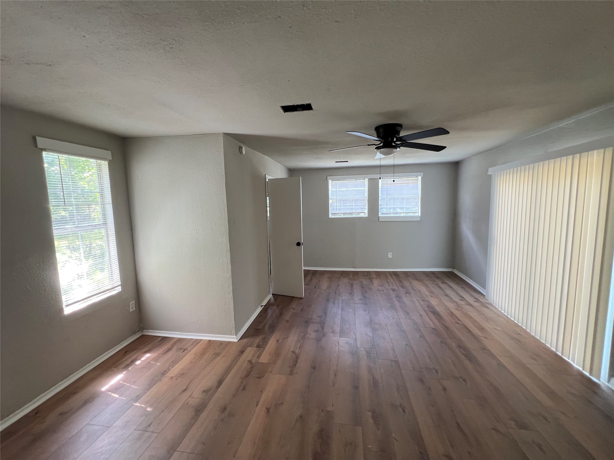 3006 Dacca Drive Property Photo 2
