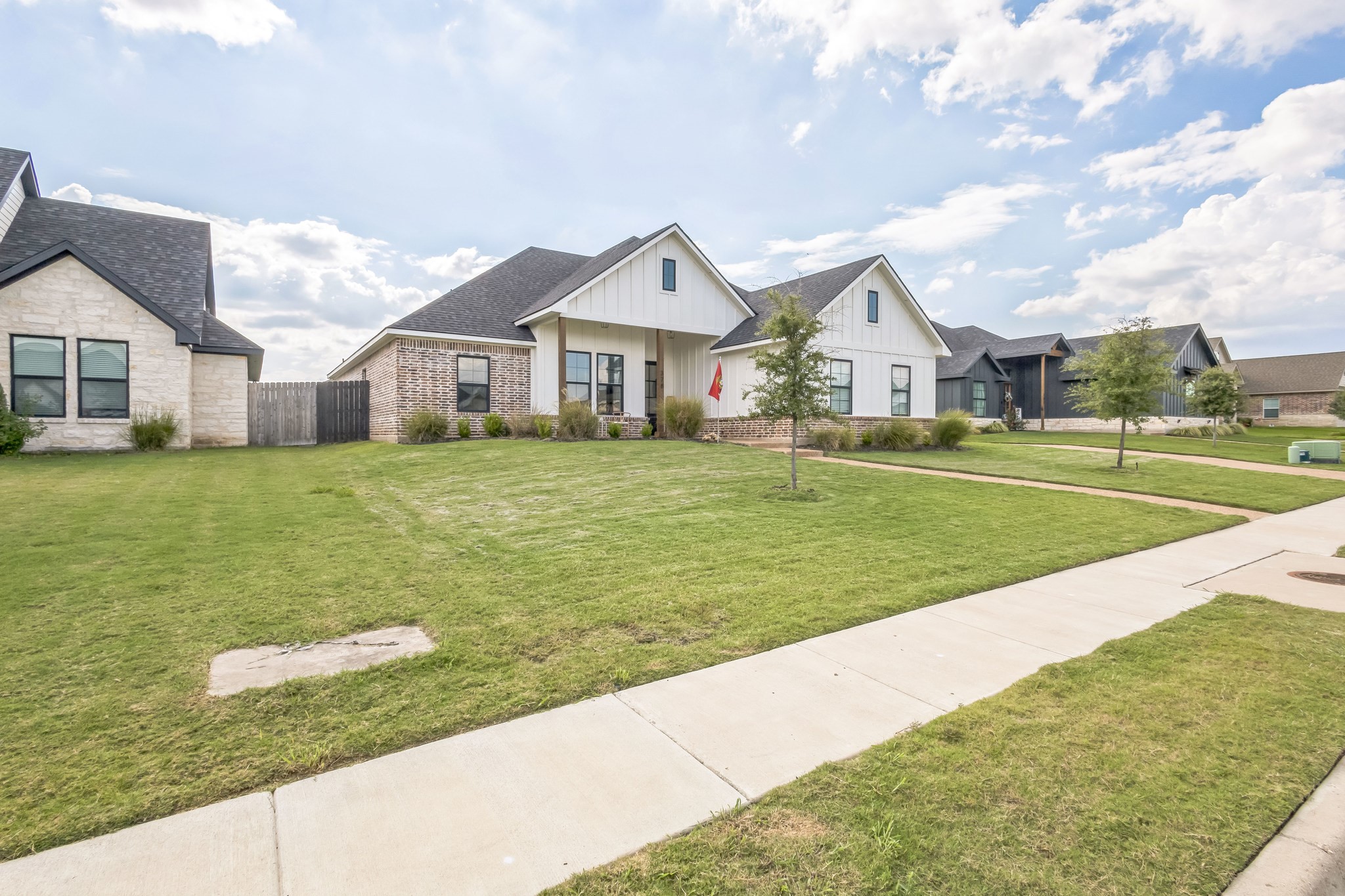378 Cavitt Court Property Photo 3