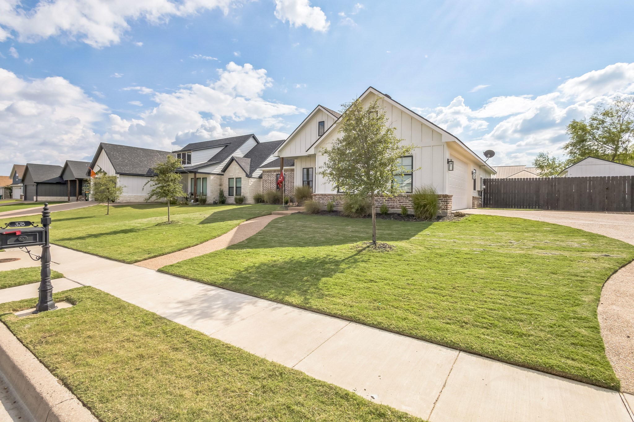 378 Cavitt Court Property Photo 6