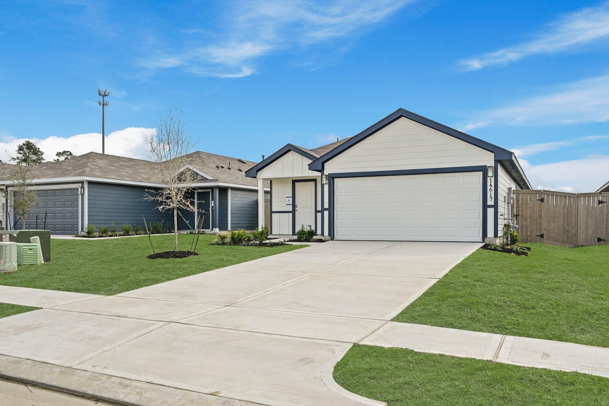 14617 Ivy Floral Way Property Photo 4
