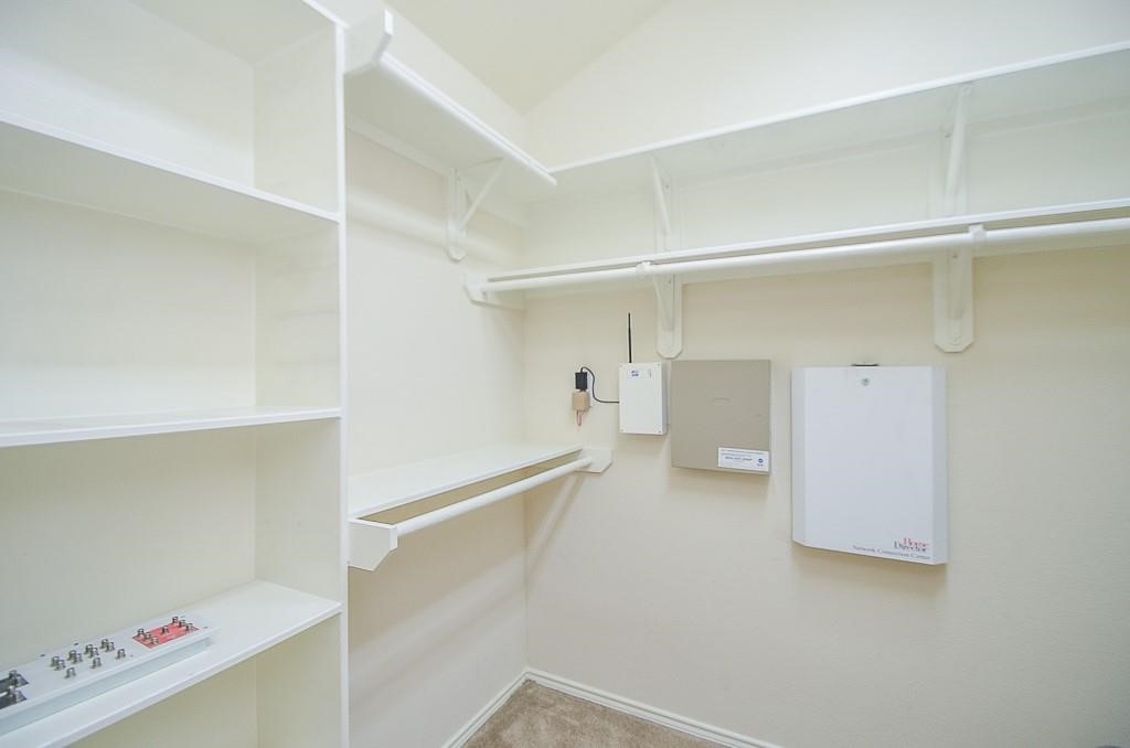 7306 Cypress Prairie Drive Property Photo 10