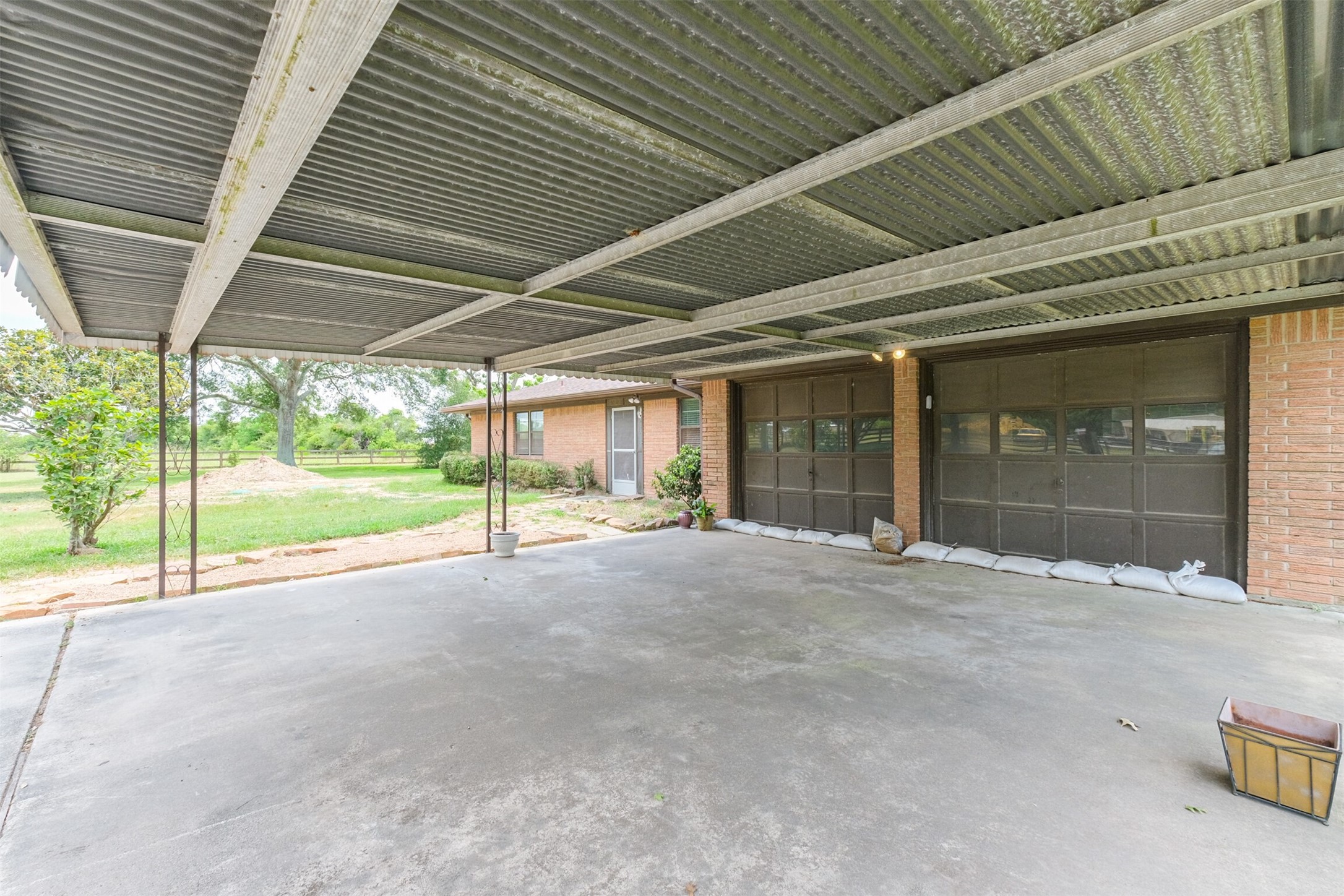 18211 Mueschke Road Property Photo 4