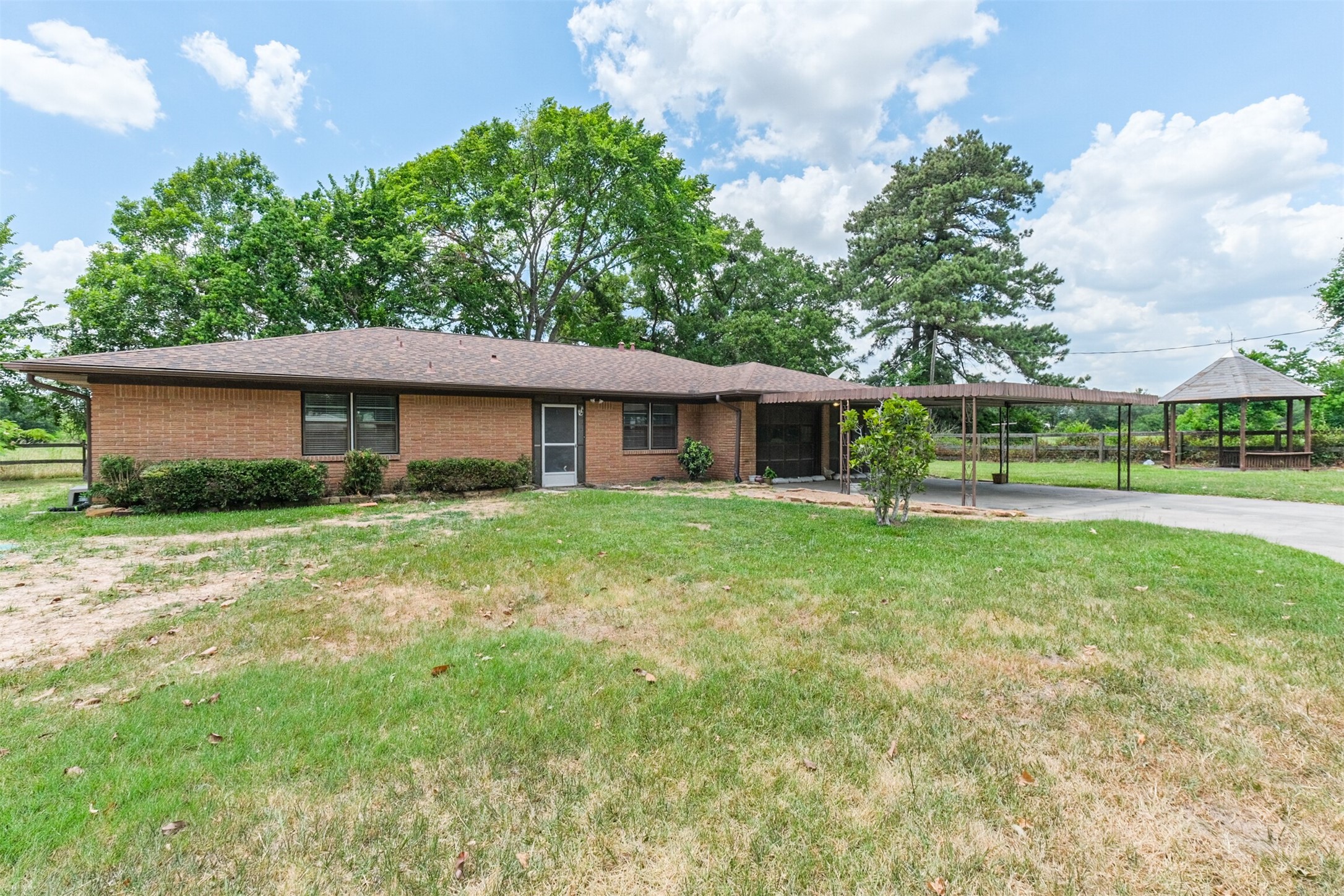 18211 Mueschke Road Property Photo 5