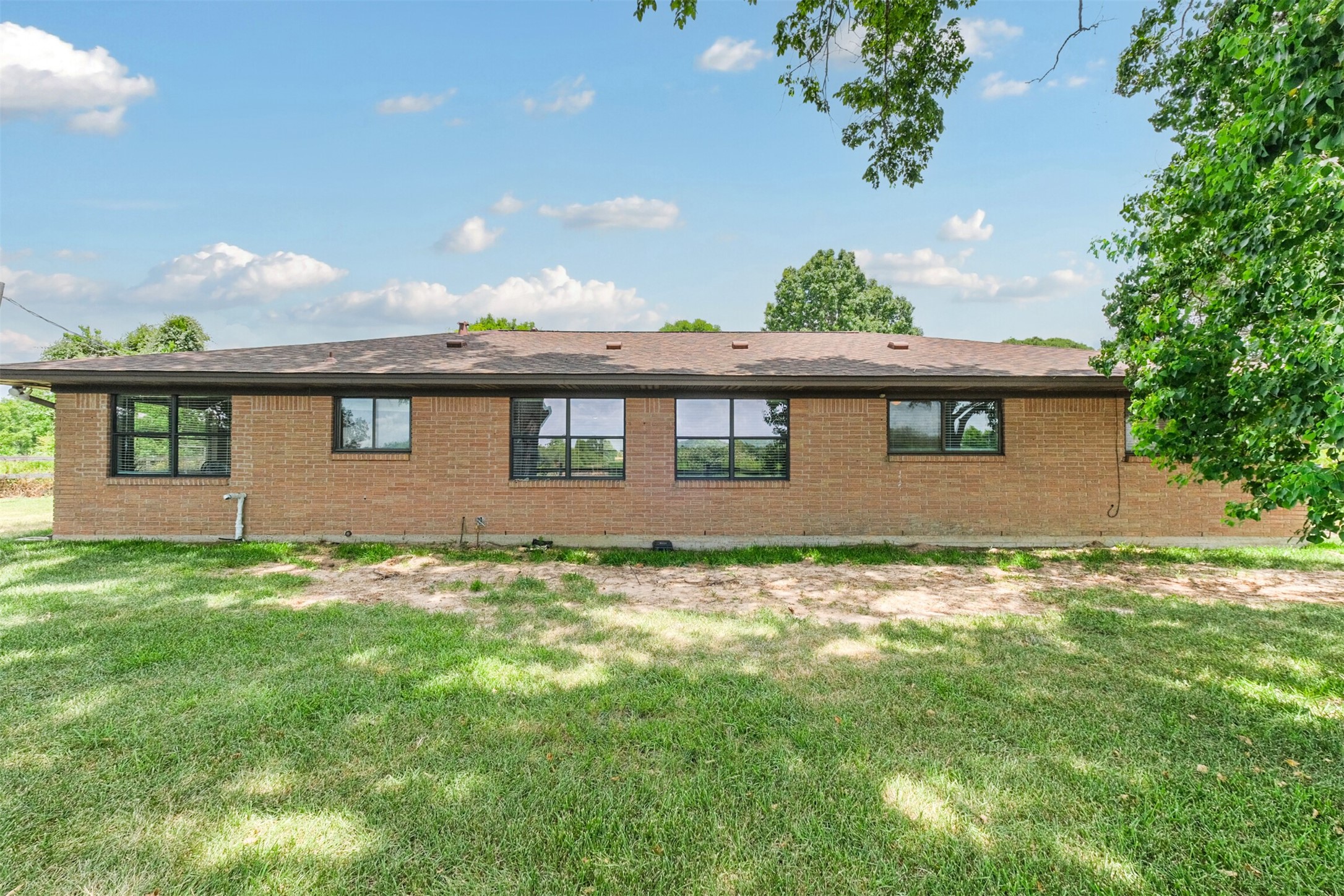 18211 Mueschke Road Property Photo 9