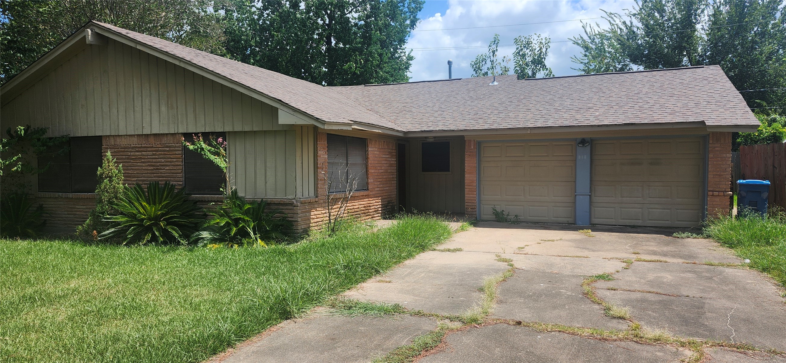 519 Cole Street Property Photo 1