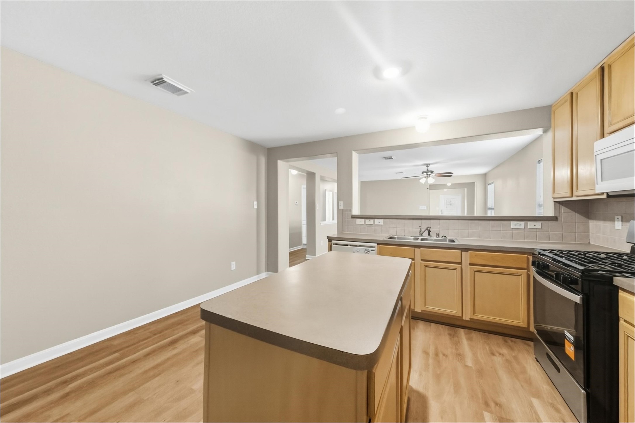 20747 Cypress Post Drive Property Photo 2