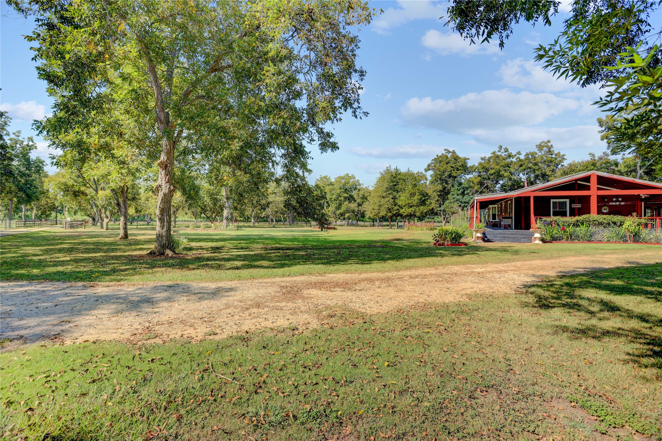 11935 County Road 160 Property Photo 8