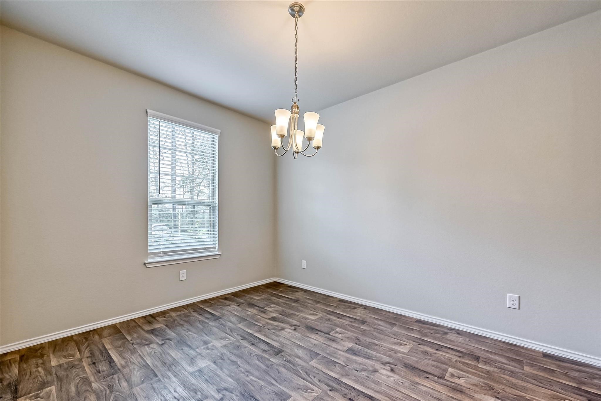 14122 Silver Falls Court Property Photo 5