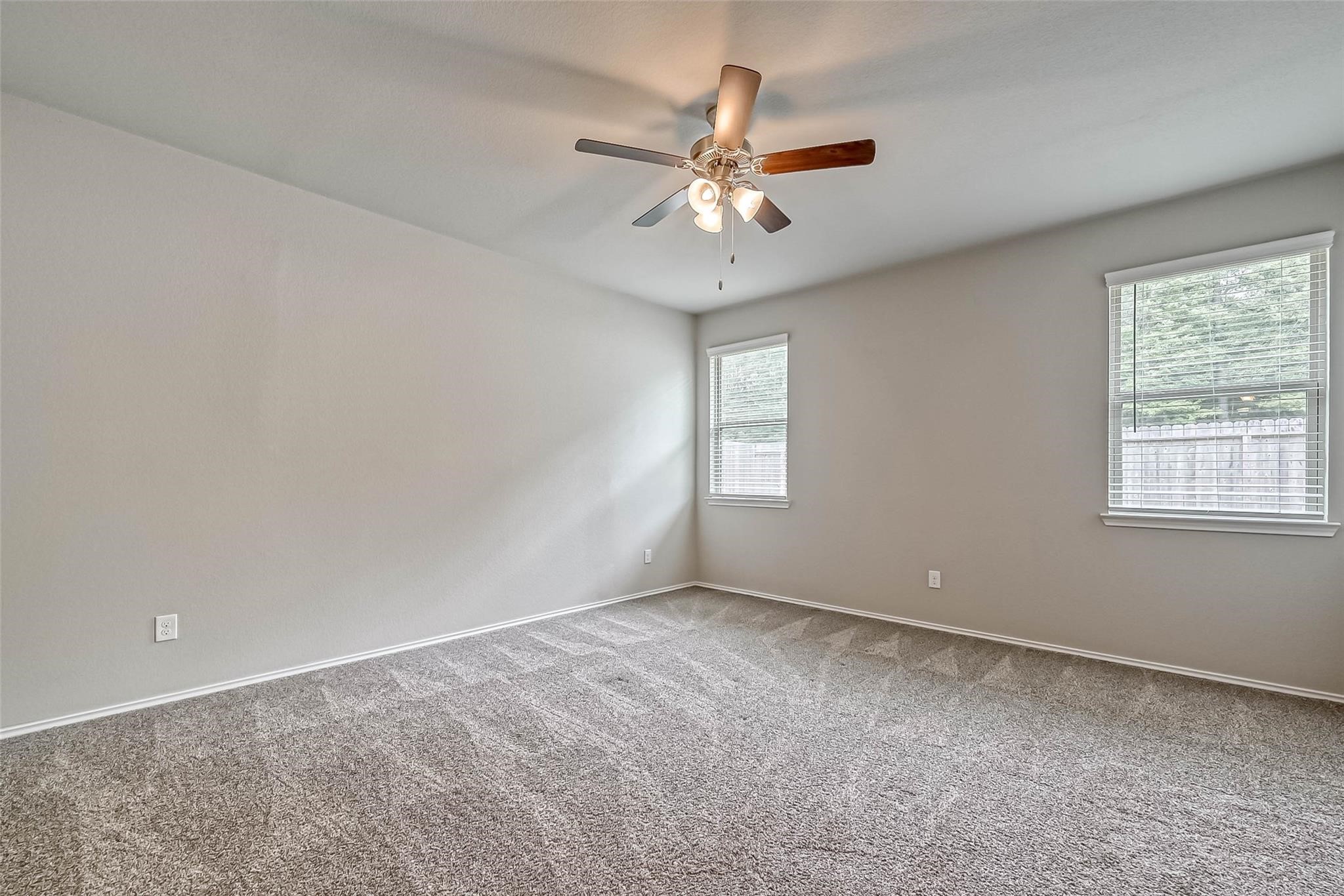 14122 Silver Falls Court Property Photo 23