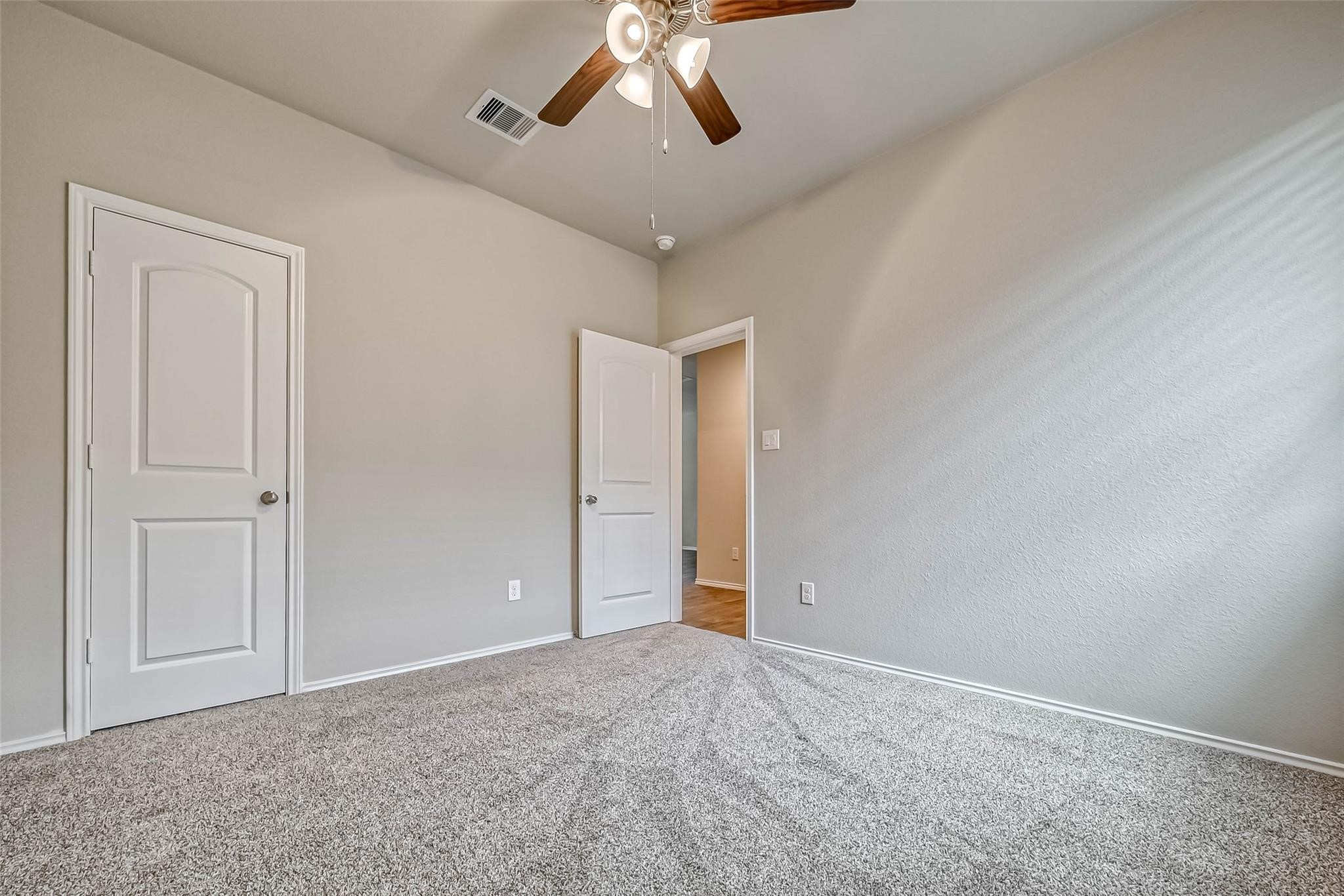 14122 Silver Falls Court Property Photo 25
