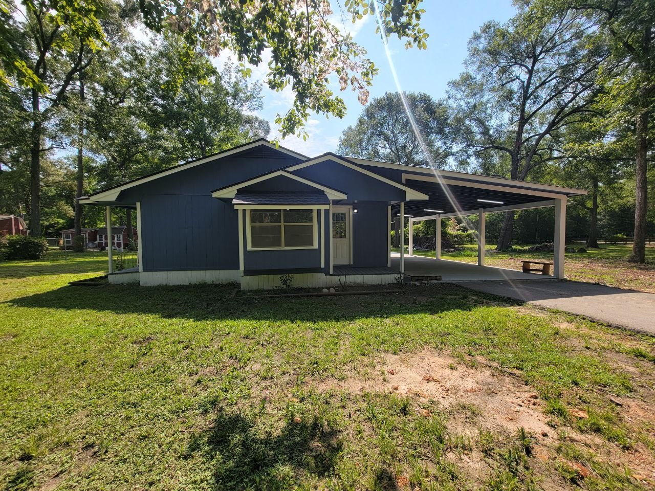 18965 Oakridge Drive Property Photo