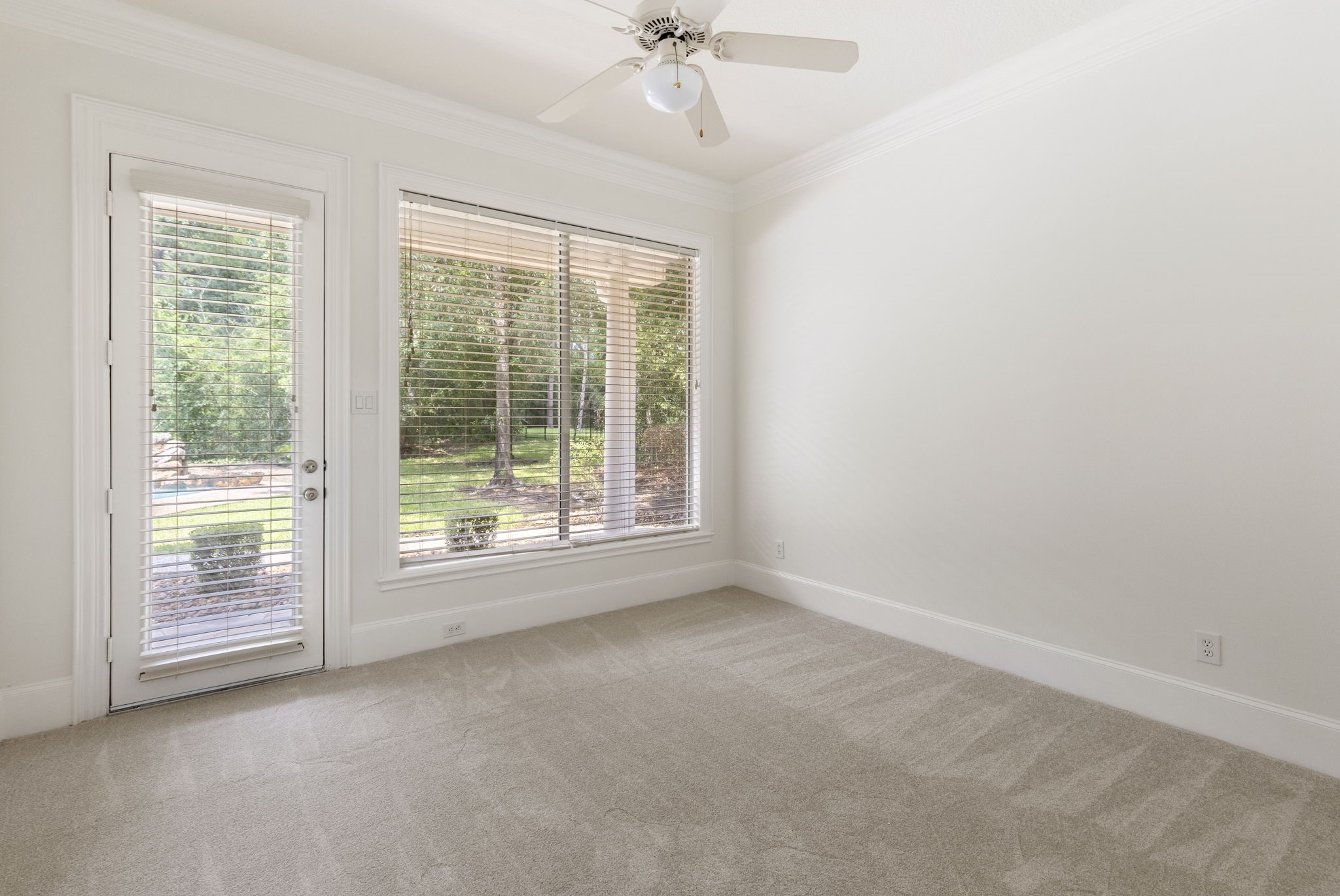 39 W Bracebridge Circle Property Photo 33