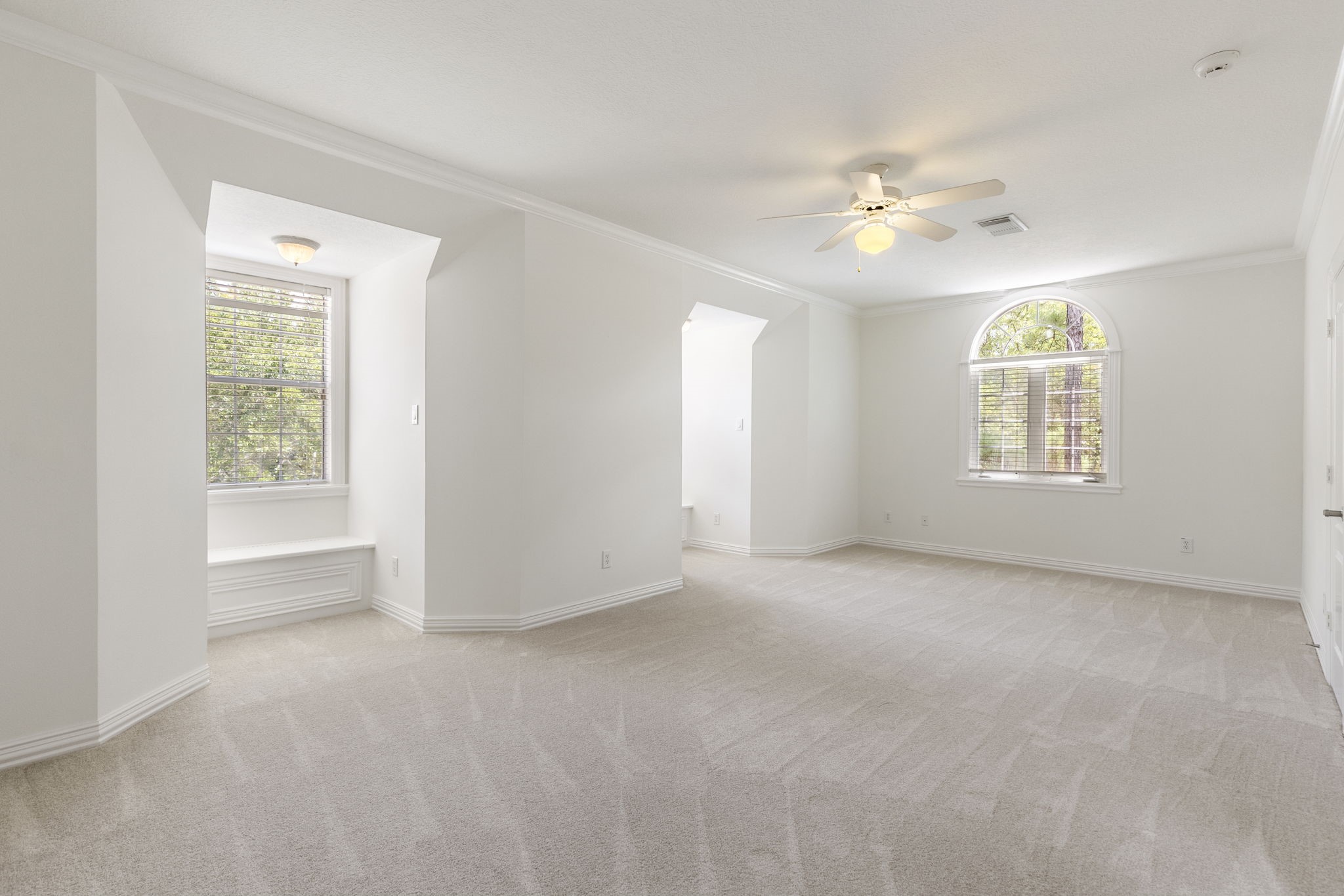 39 W Bracebridge Circle Property Photo 37