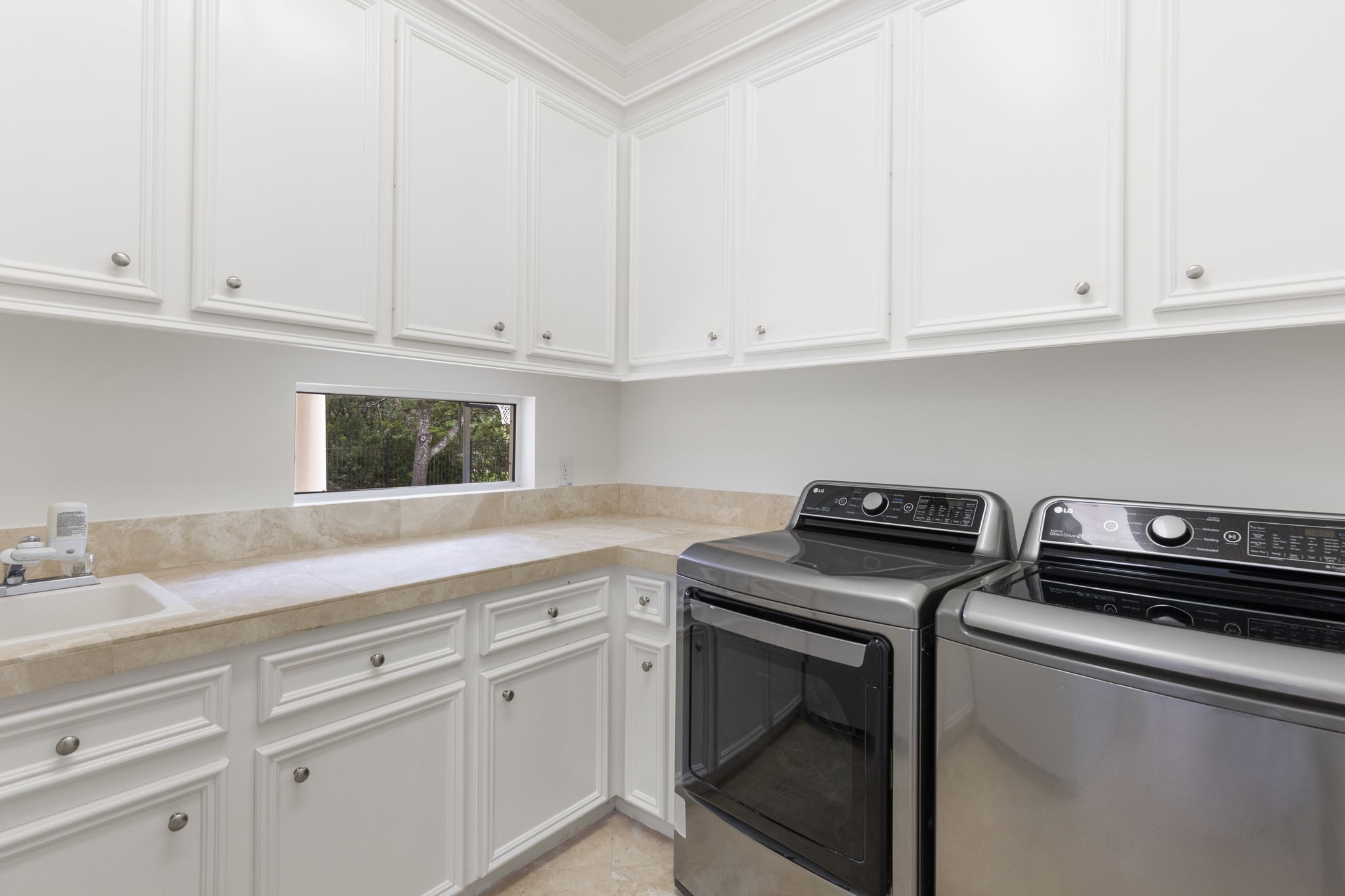 39 W Bracebridge Circle Property Photo 46