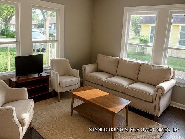 2113 3rd Avenue N Property Photo 4