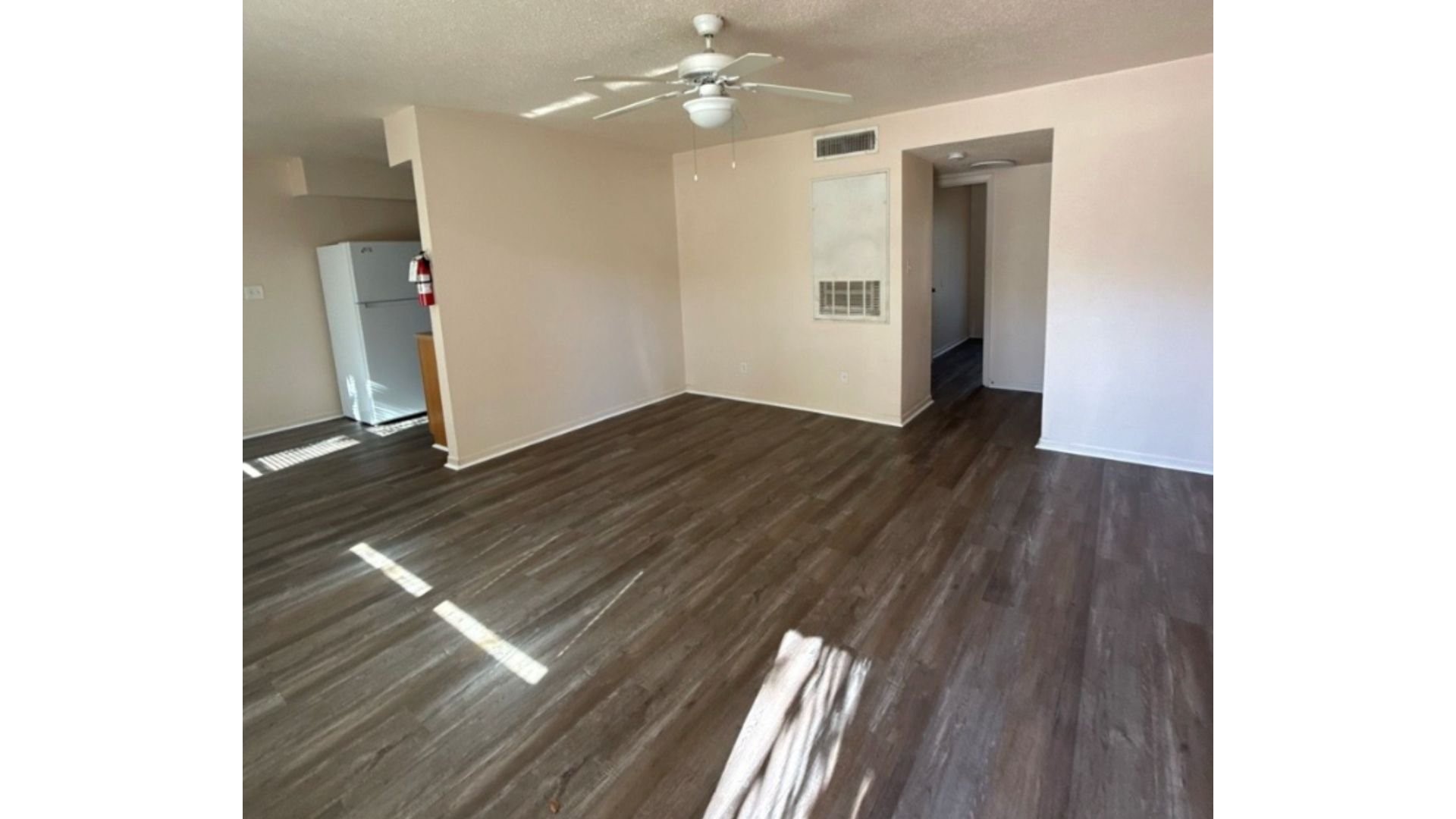 516 Laredo Property Photo 13