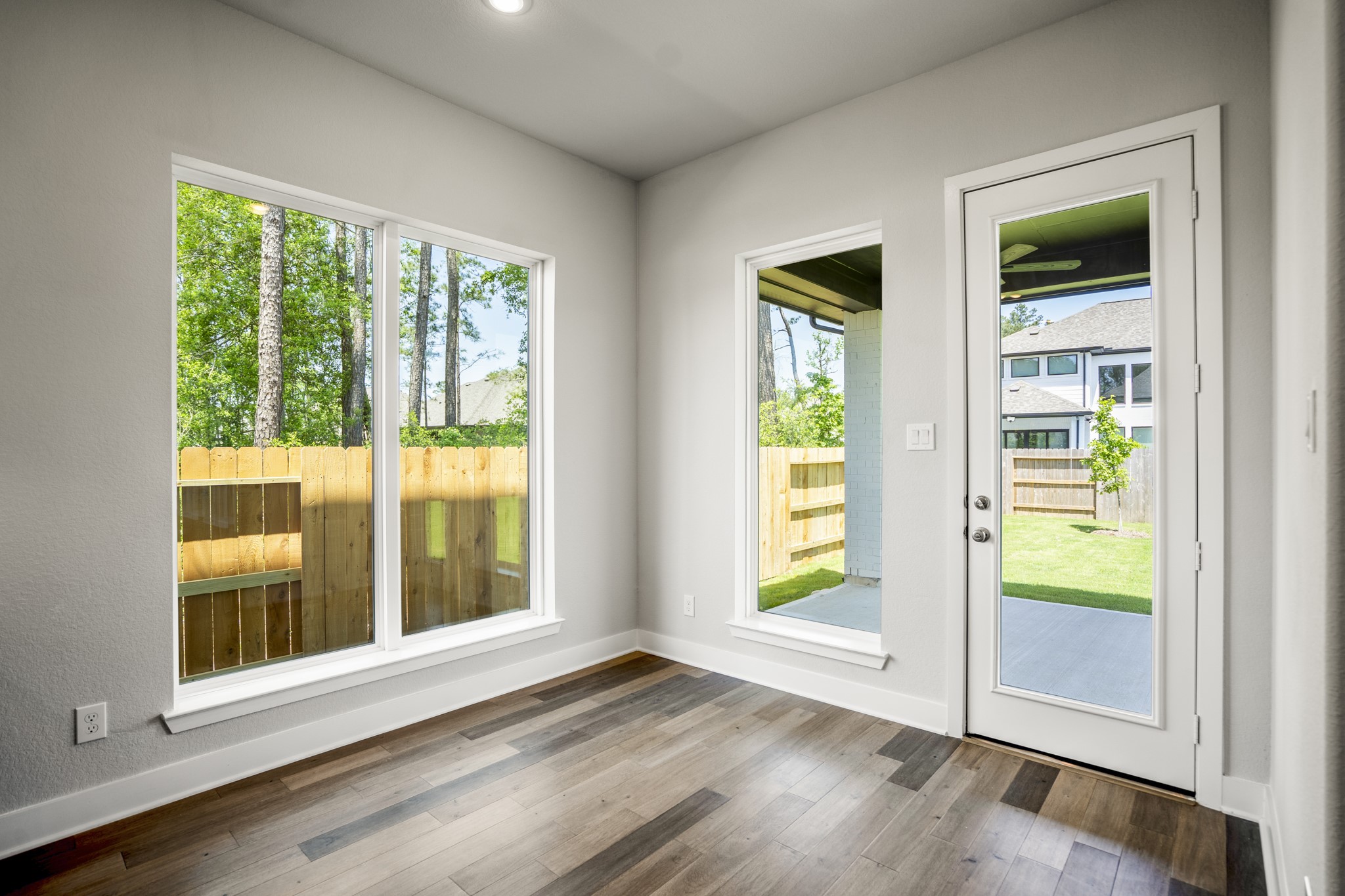 15715 Dandelion Dreams Street Property Photo 20