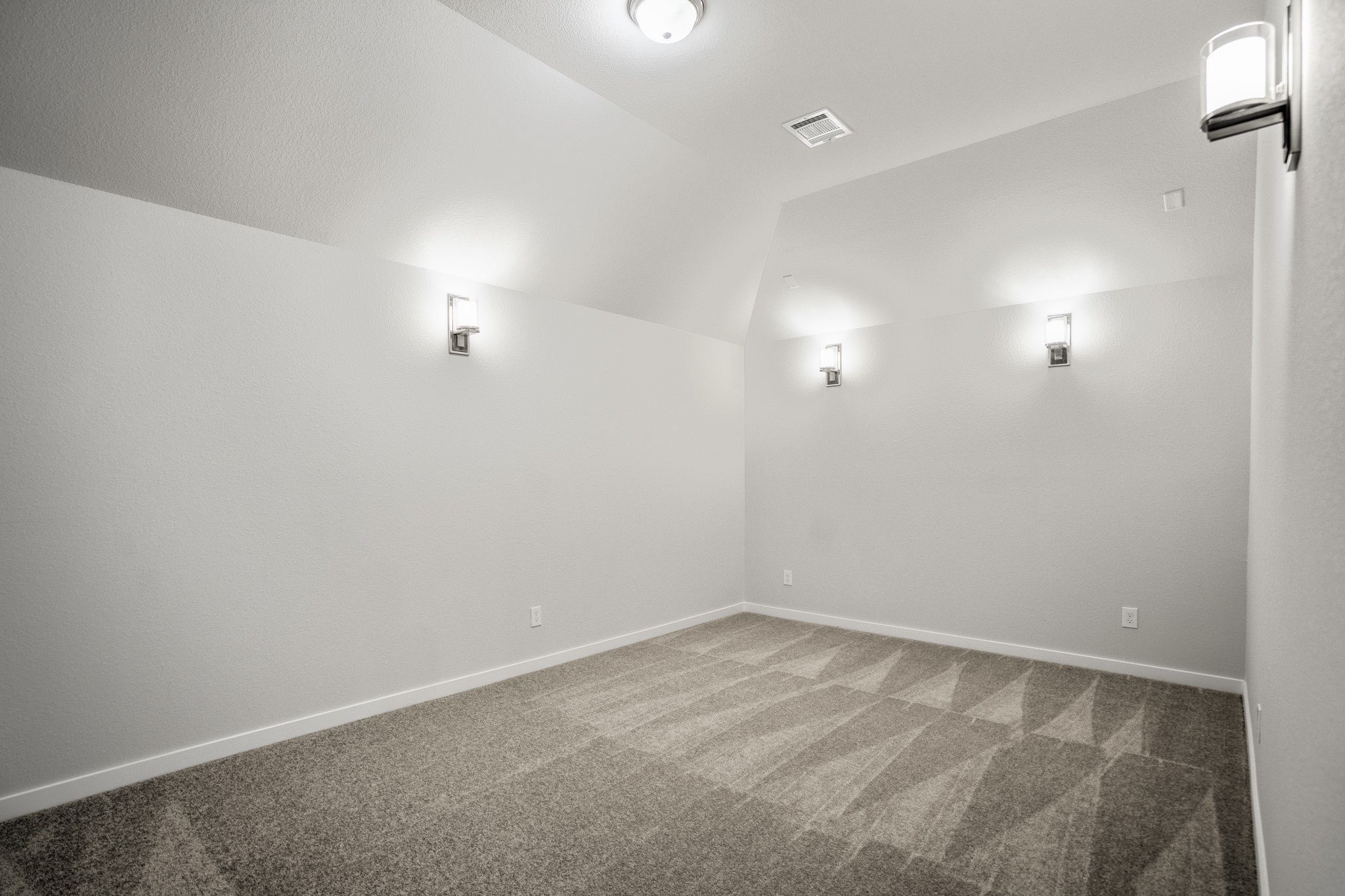 15715 Dandelion Dreams Street Property Photo 37