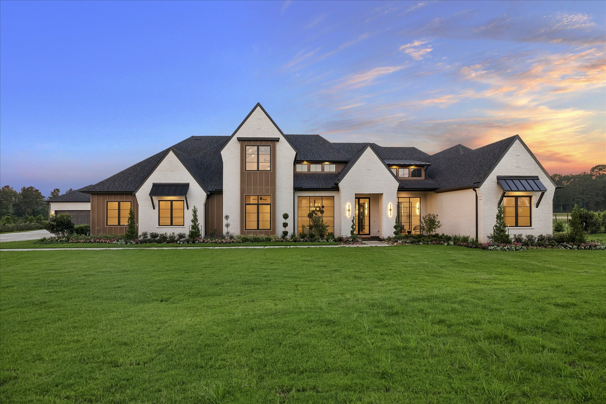 2020 Stallion Lakes Avenue Property Photo 1