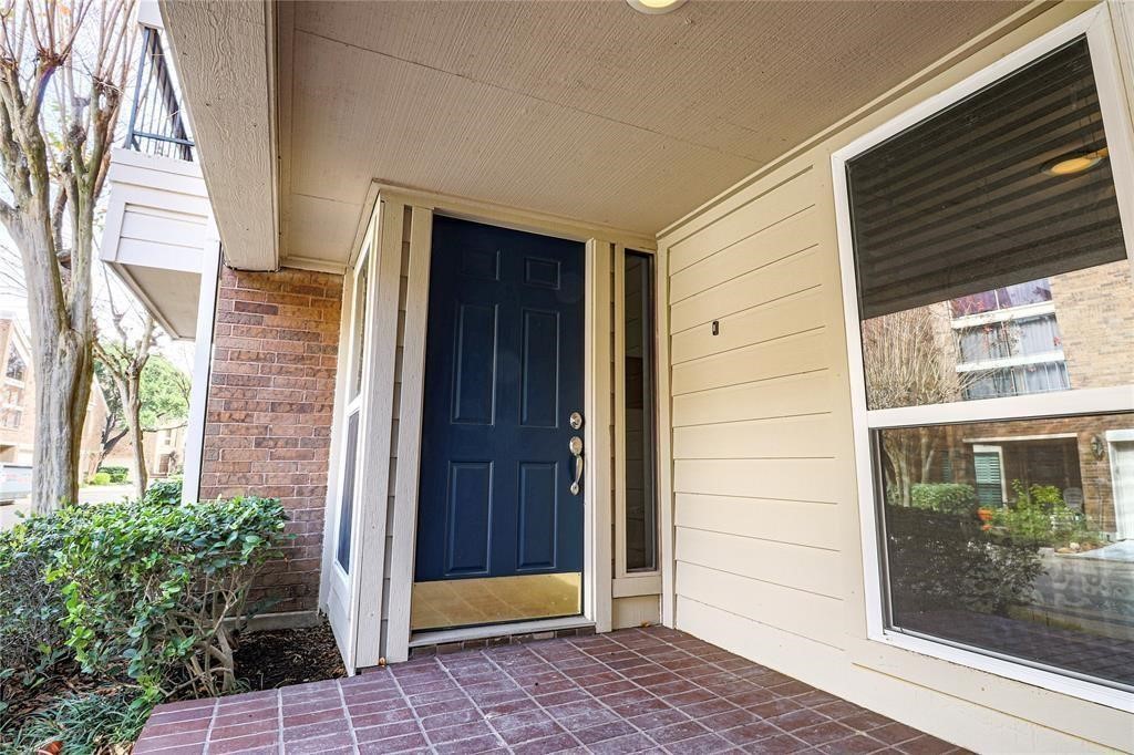4724 Post Oak Timber Drive 8/65 Property Photo 3
