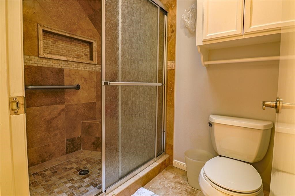 4724 Post Oak Timber Drive 8/65 Property Photo 21