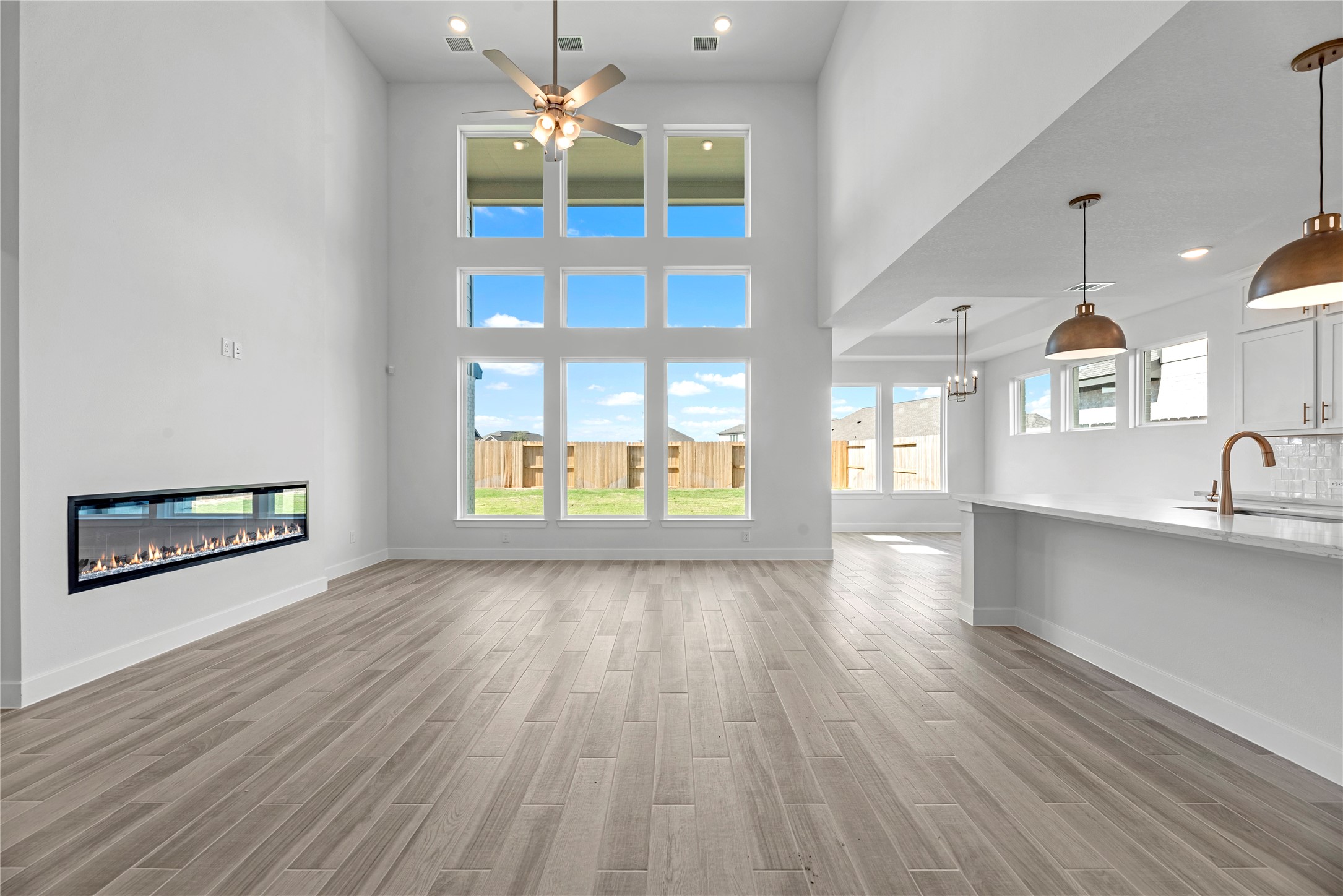 5010 Nesbit Path Property Photo 3