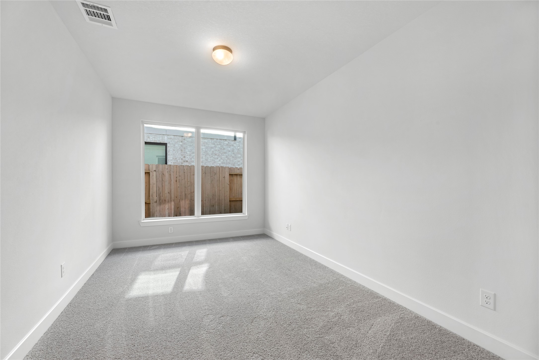 5010 Nesbit Path Property Photo 16