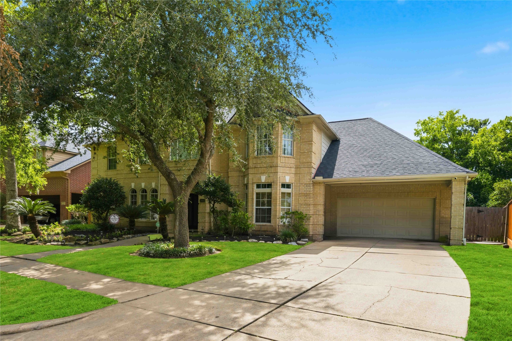 7610 Guinevere Drive Property Photo 6
