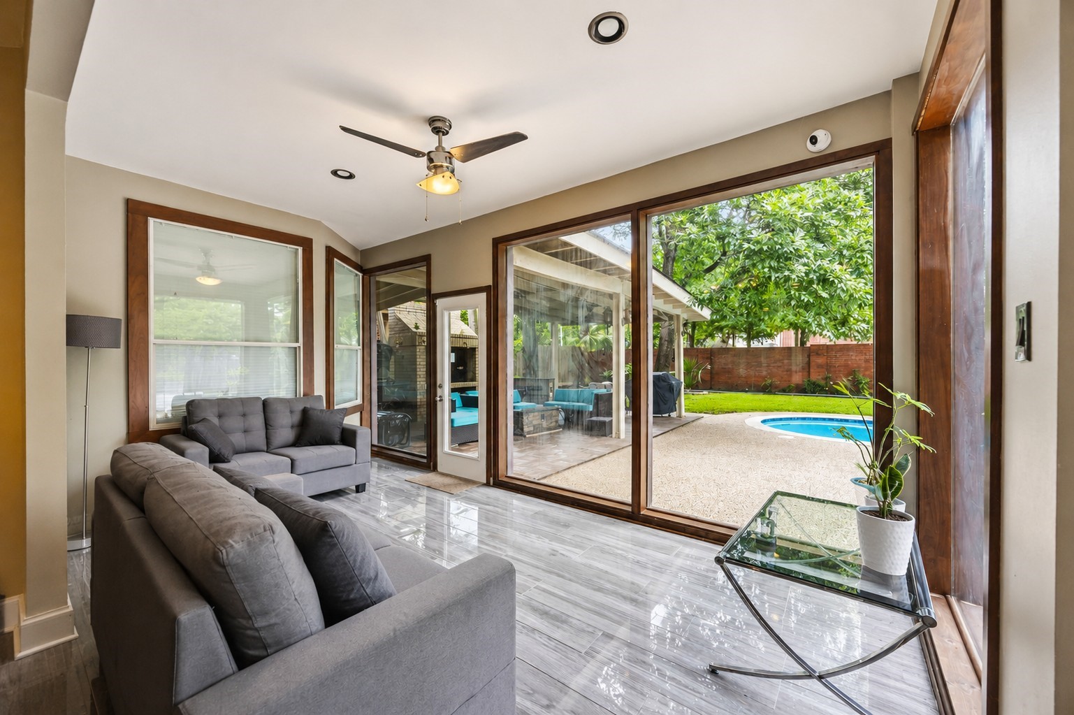 7610 Guinevere Drive Property Photo 15