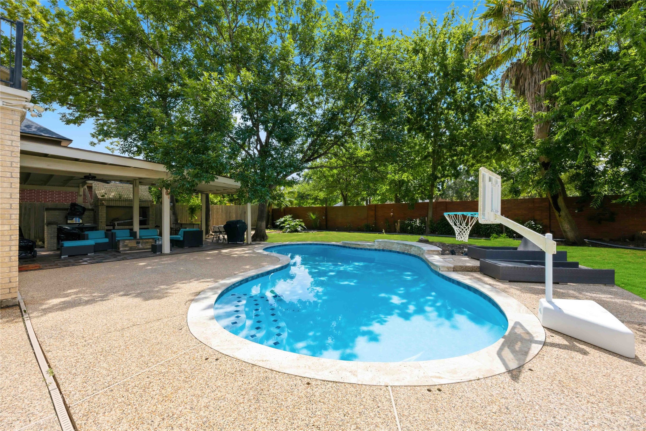 7610 Guinevere Drive Property Photo 43