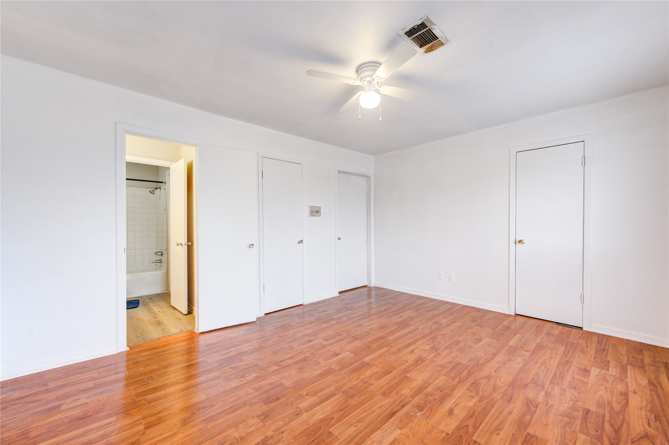 6723 Tarnef Drive 723 Property Photo 16
