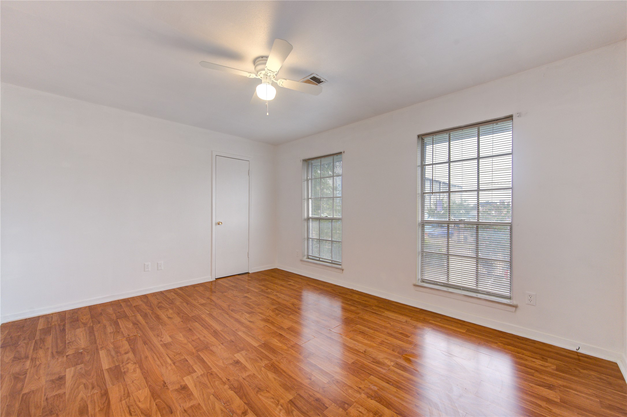 6723 Tarnef Drive 723 Property Photo 17