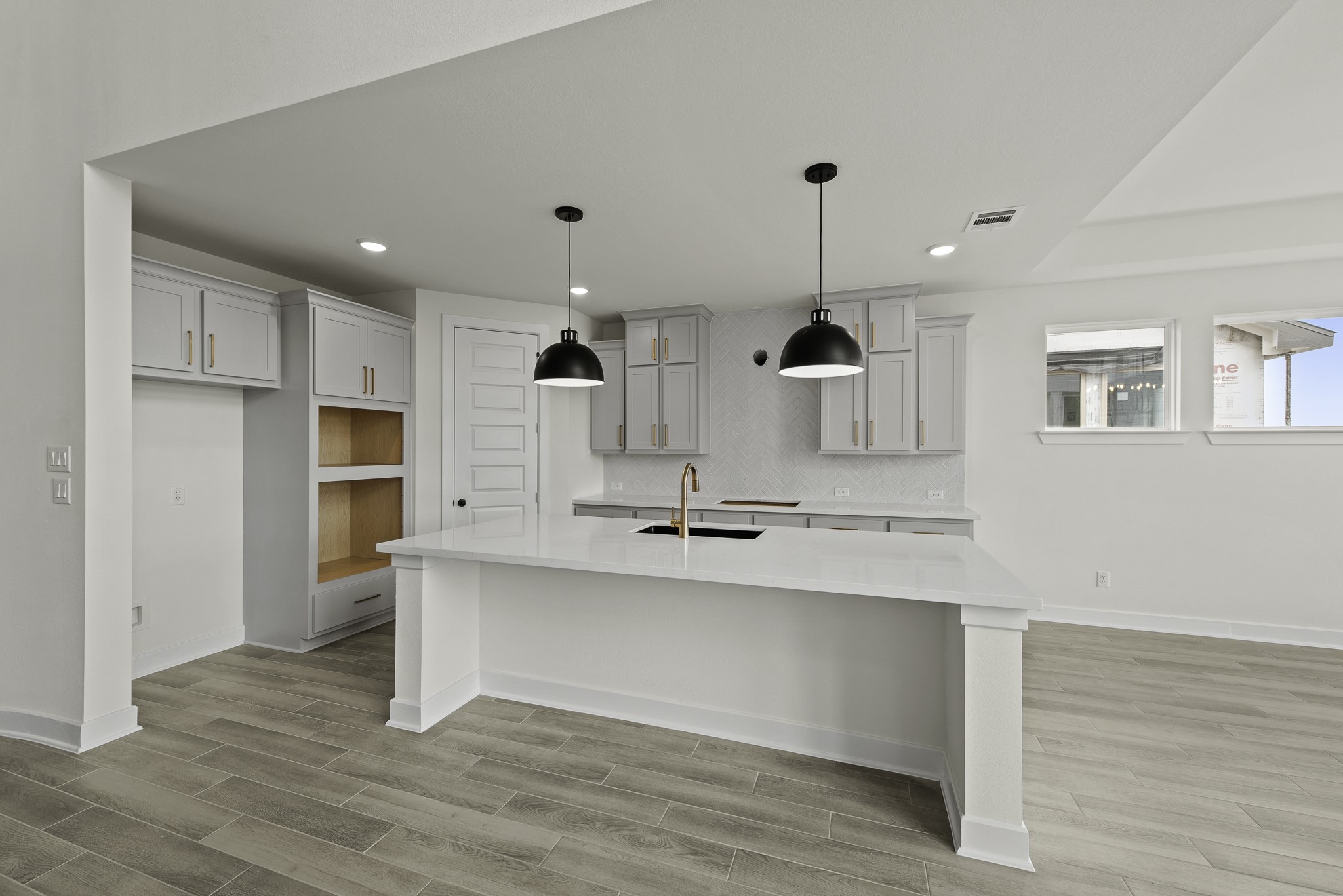 5015 Benton Woods Trail Property Photo 5
