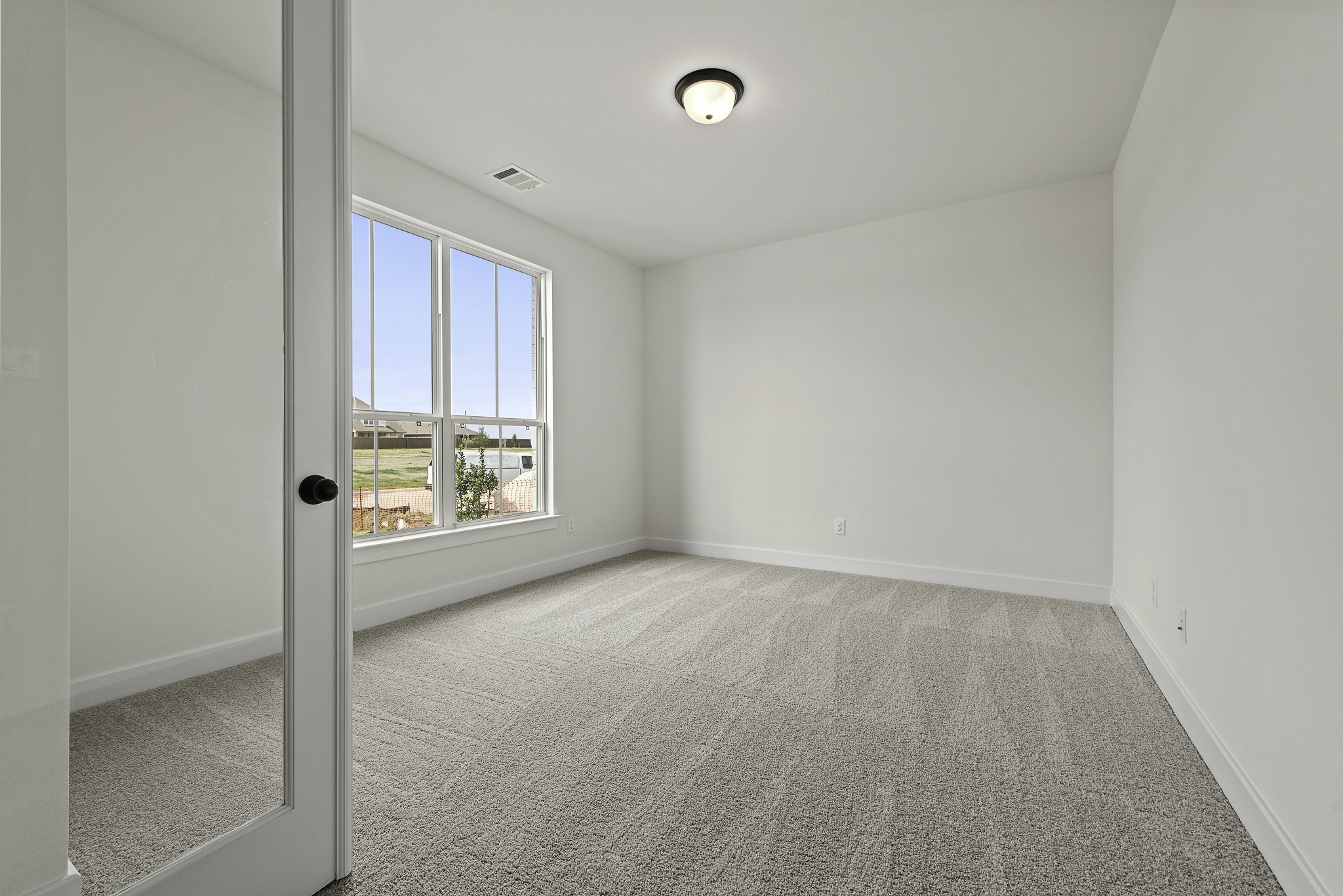 5015 Benton Woods Trail Property Photo 8