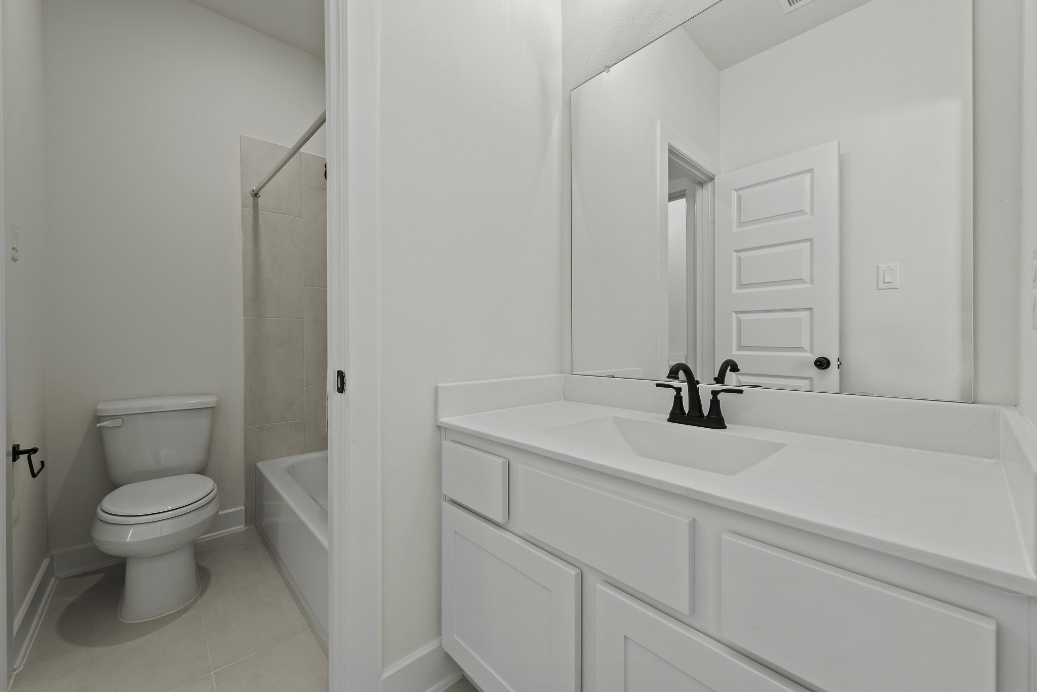5015 Benton Woods Trail Property Photo 18