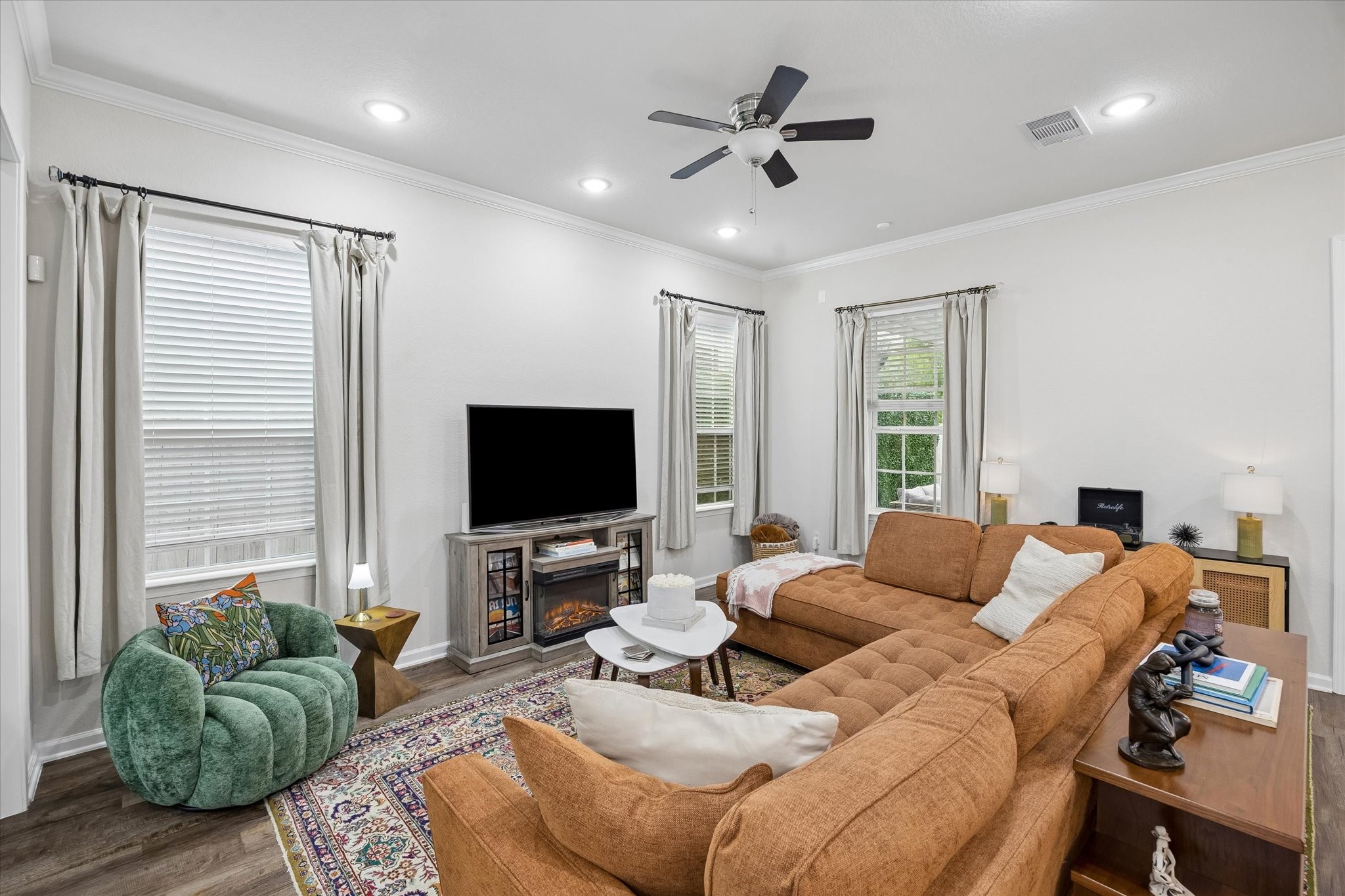 1007 E 32nd Street Property Photo 11