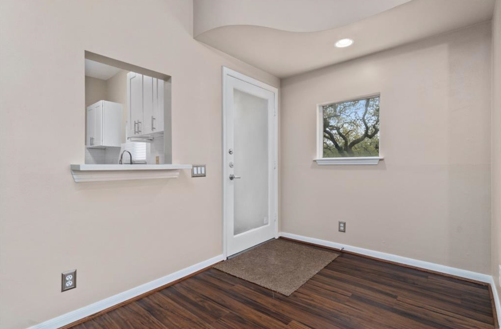 4004 Montrose Boulevard 21h Property Photo 4